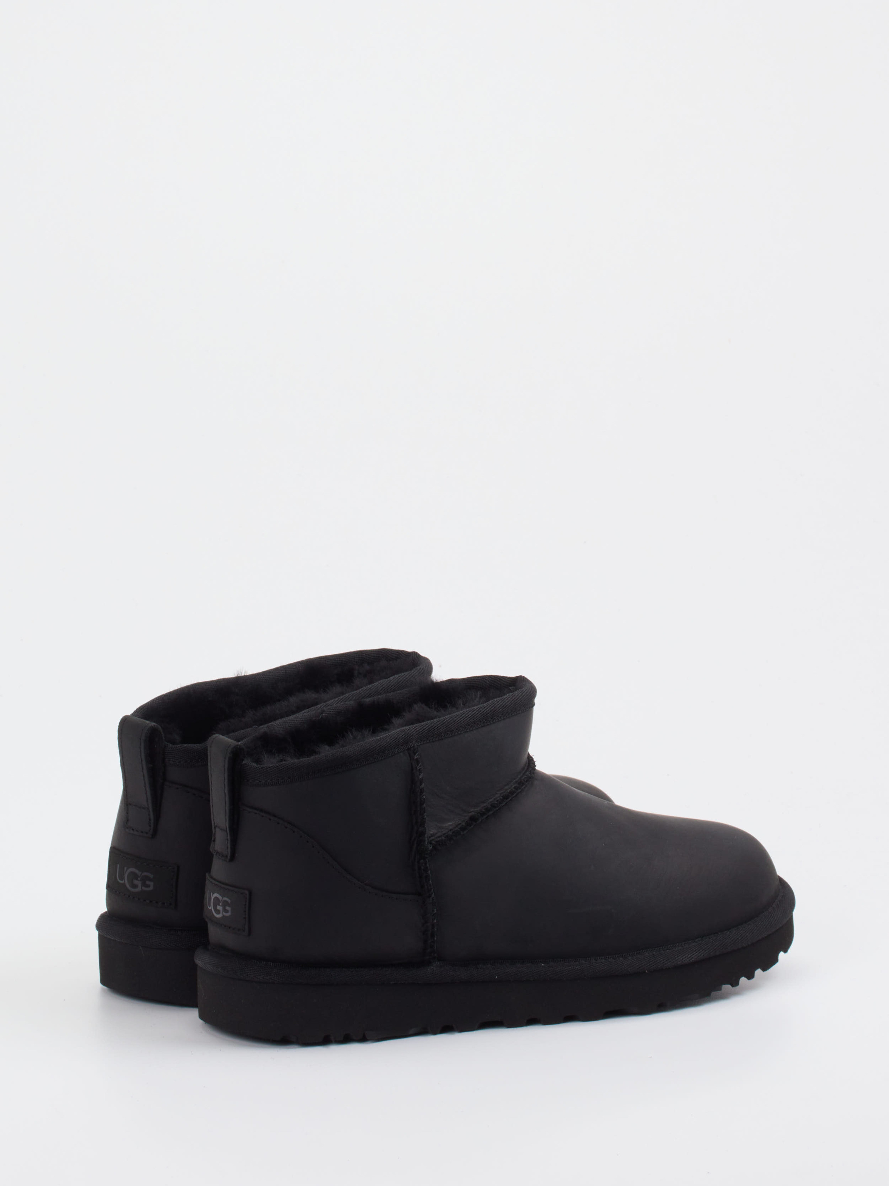 Stiefelette Classic Ultra Mini Lthr schwarz 1811009011903
