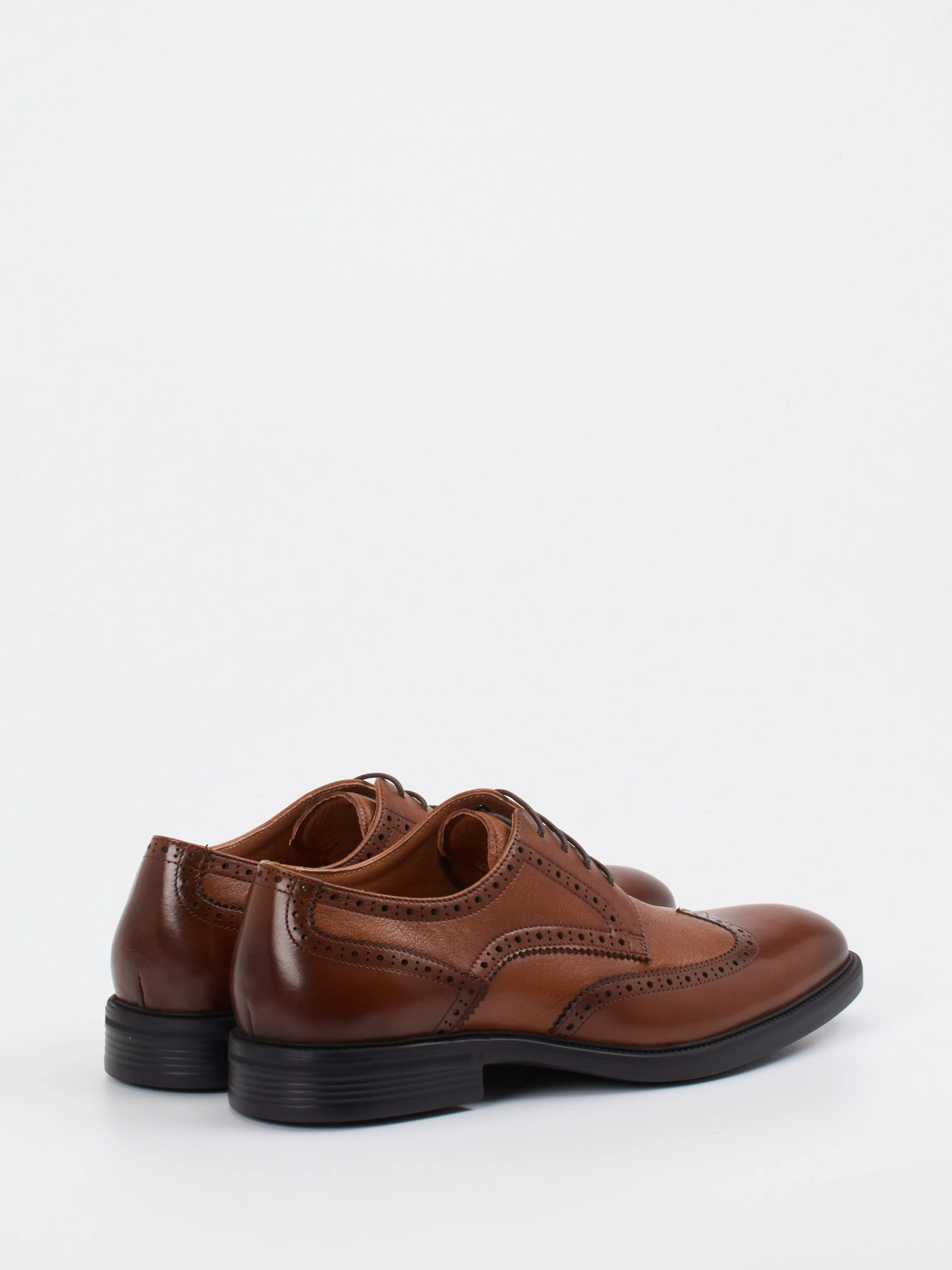Schnürschuh braun 4610229043903