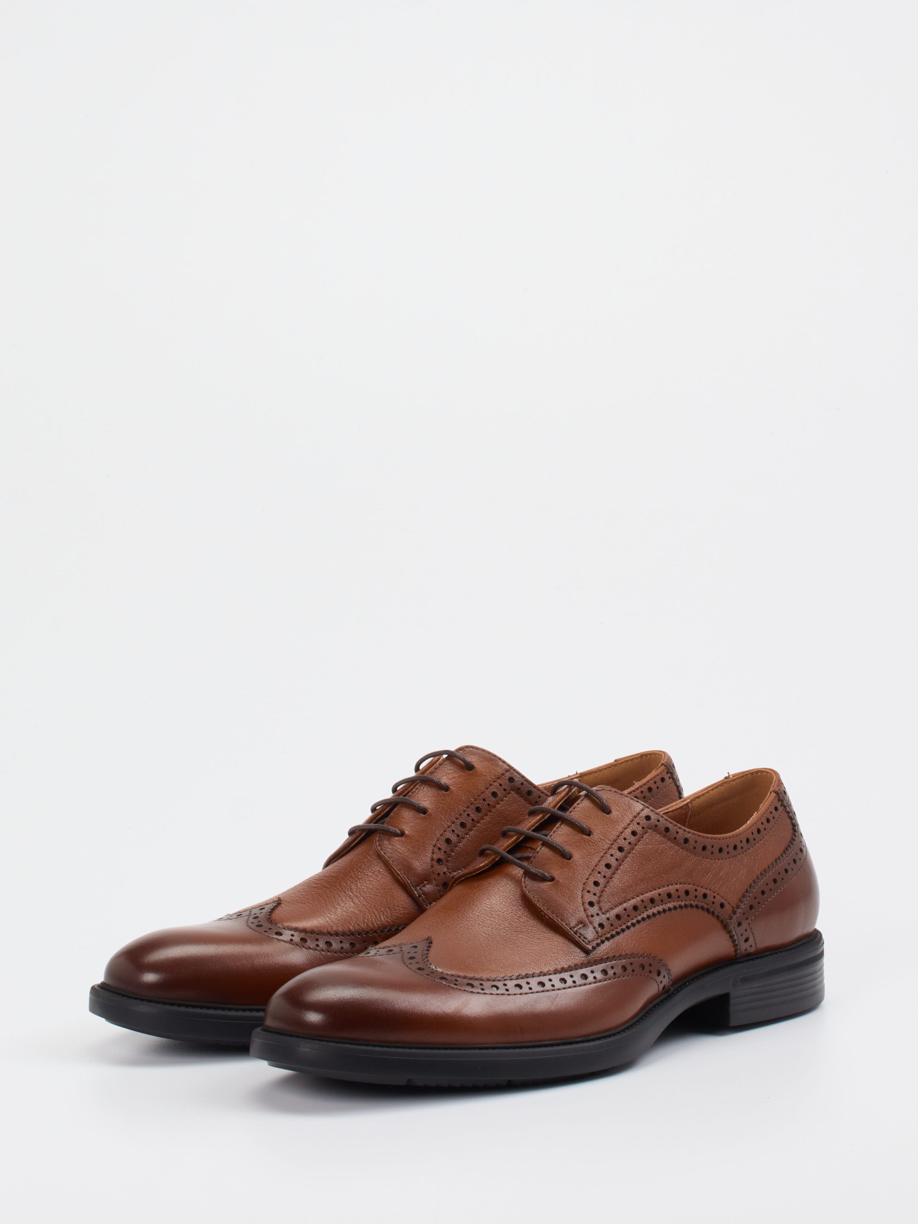 Schnürschuh braun 4610229043902