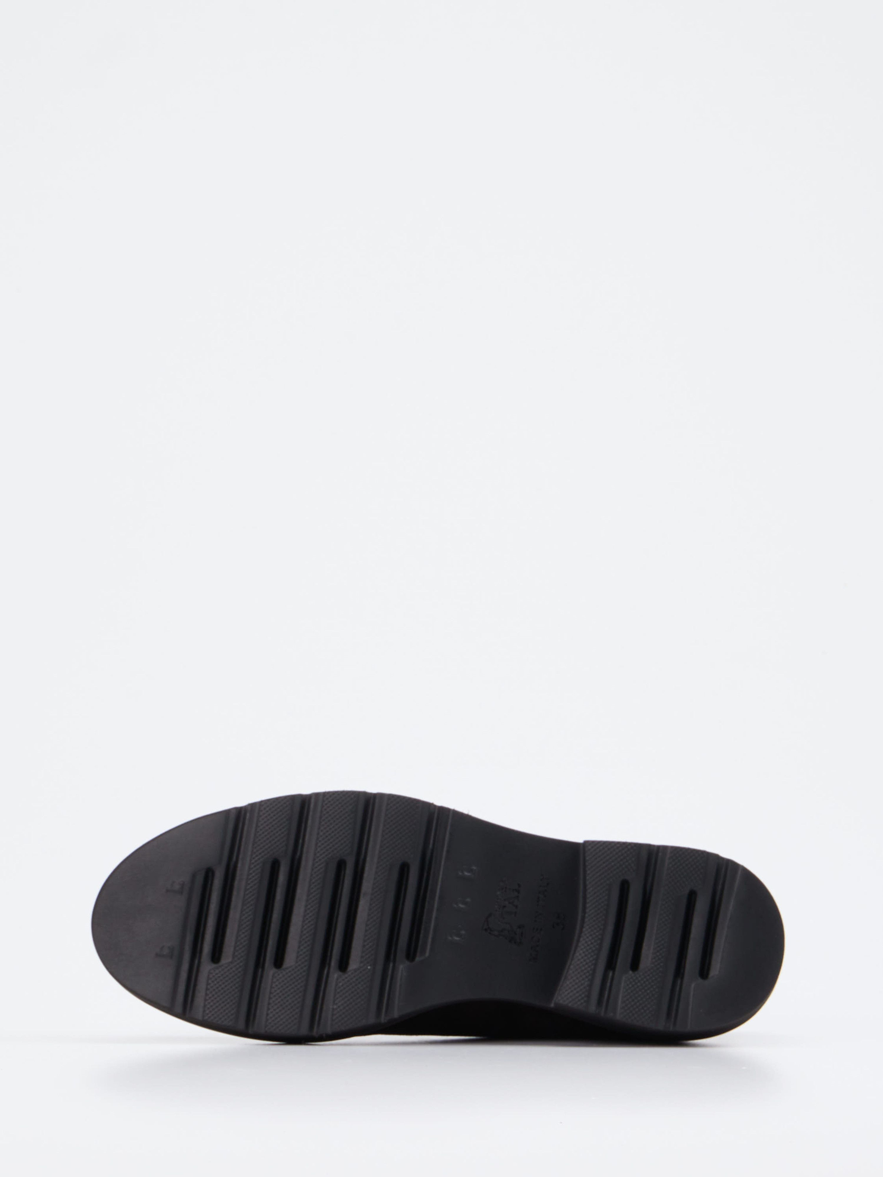 Schnürschuh braun 1563209000905