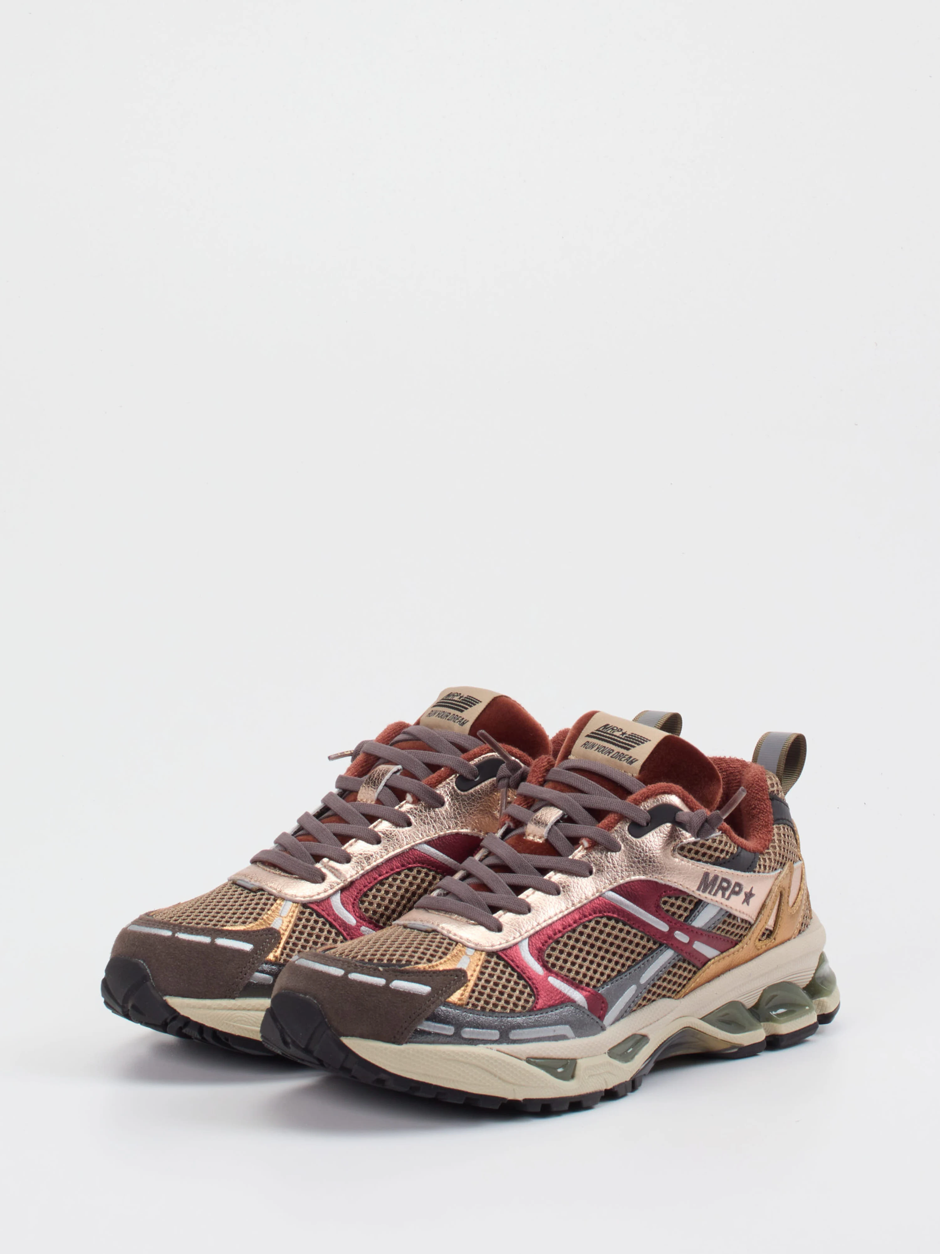 Sneaker braun 1663235000202