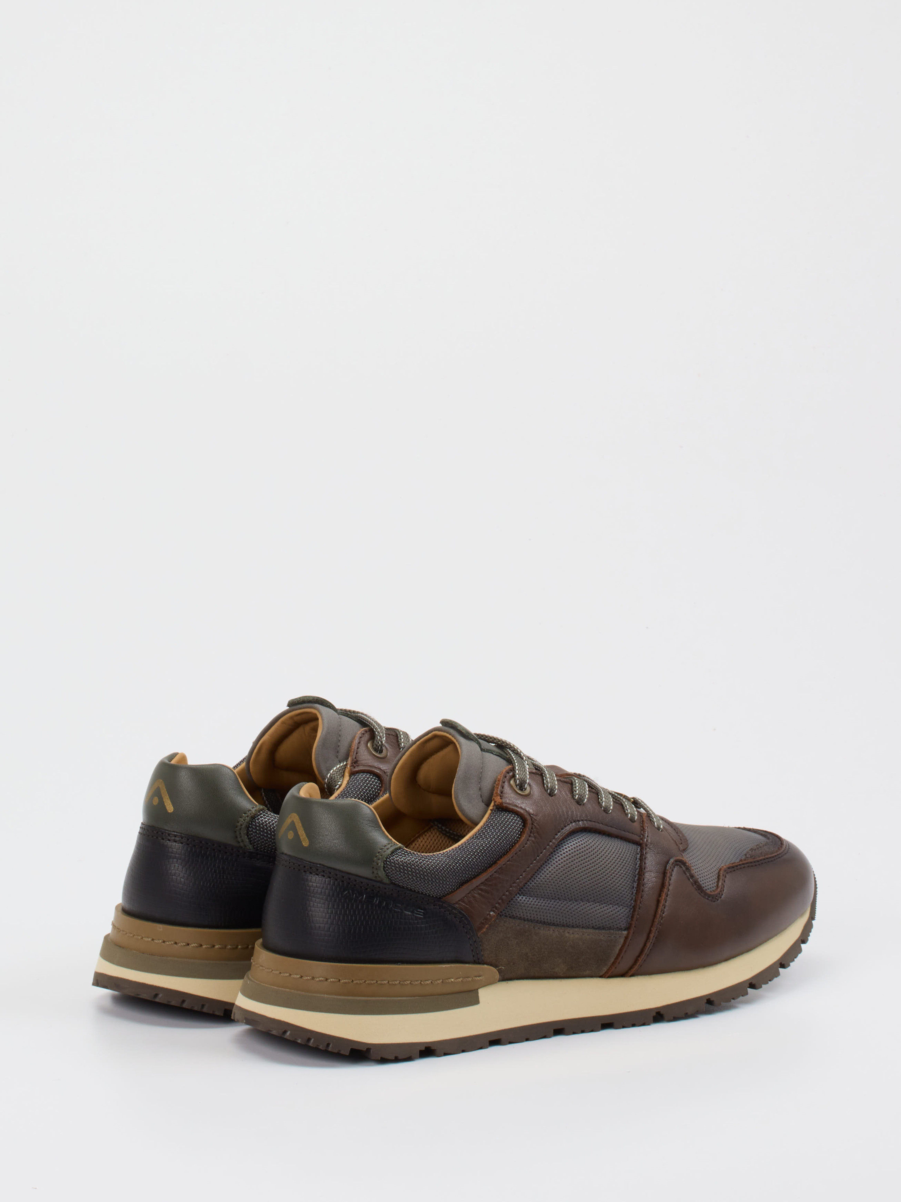 Sneaker braun 4661204000603