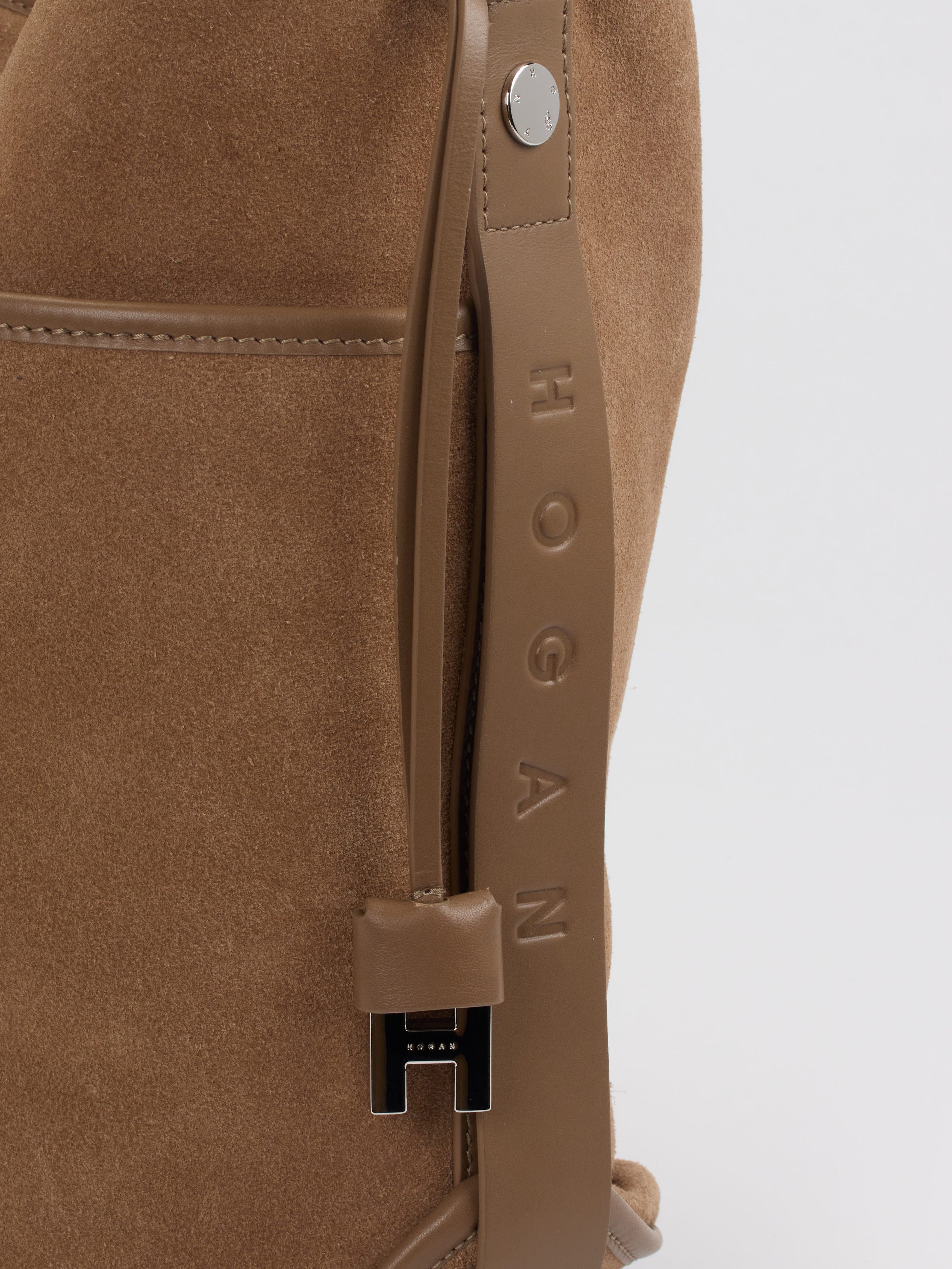 Schultertasche braun 9392229001105