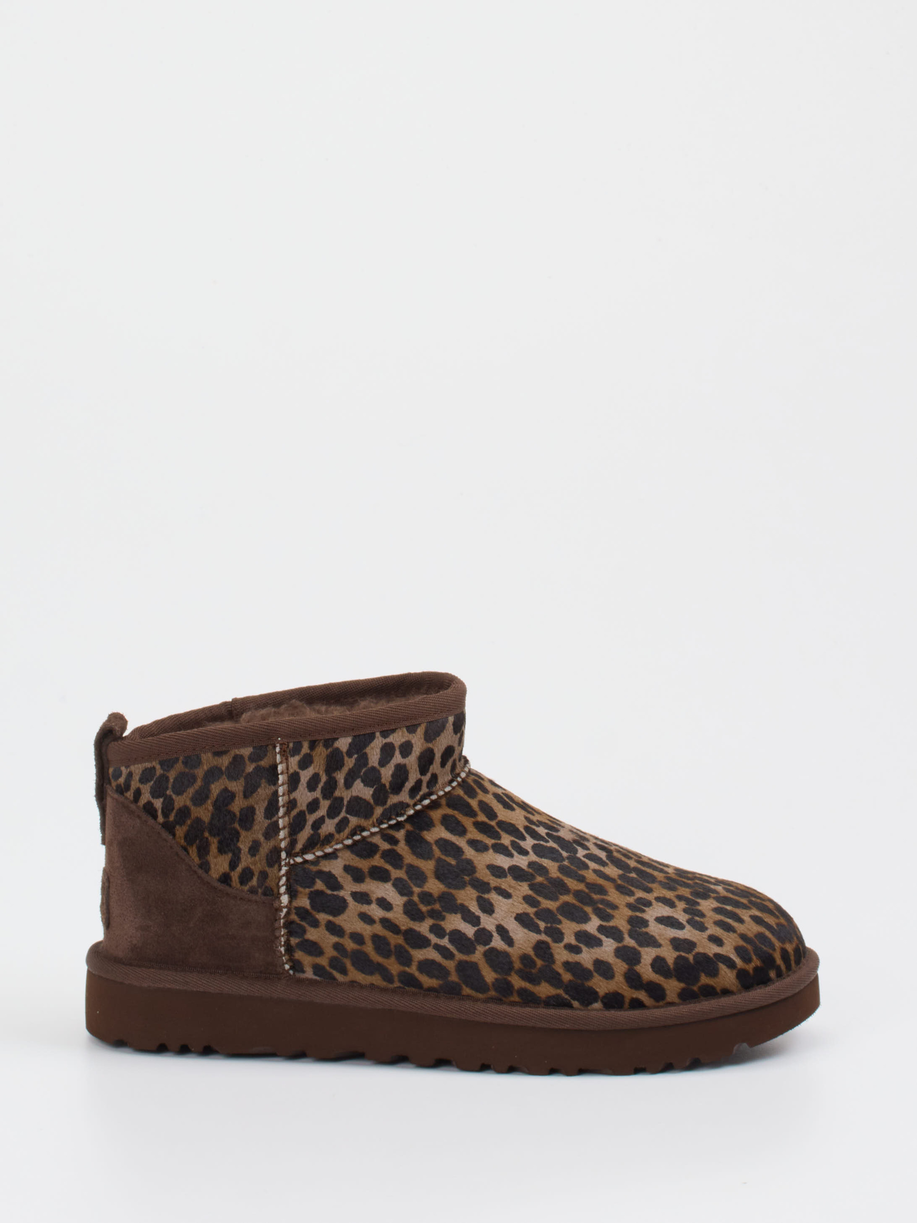 Stiefelette Classic Ultra Mini braun 1811250000101