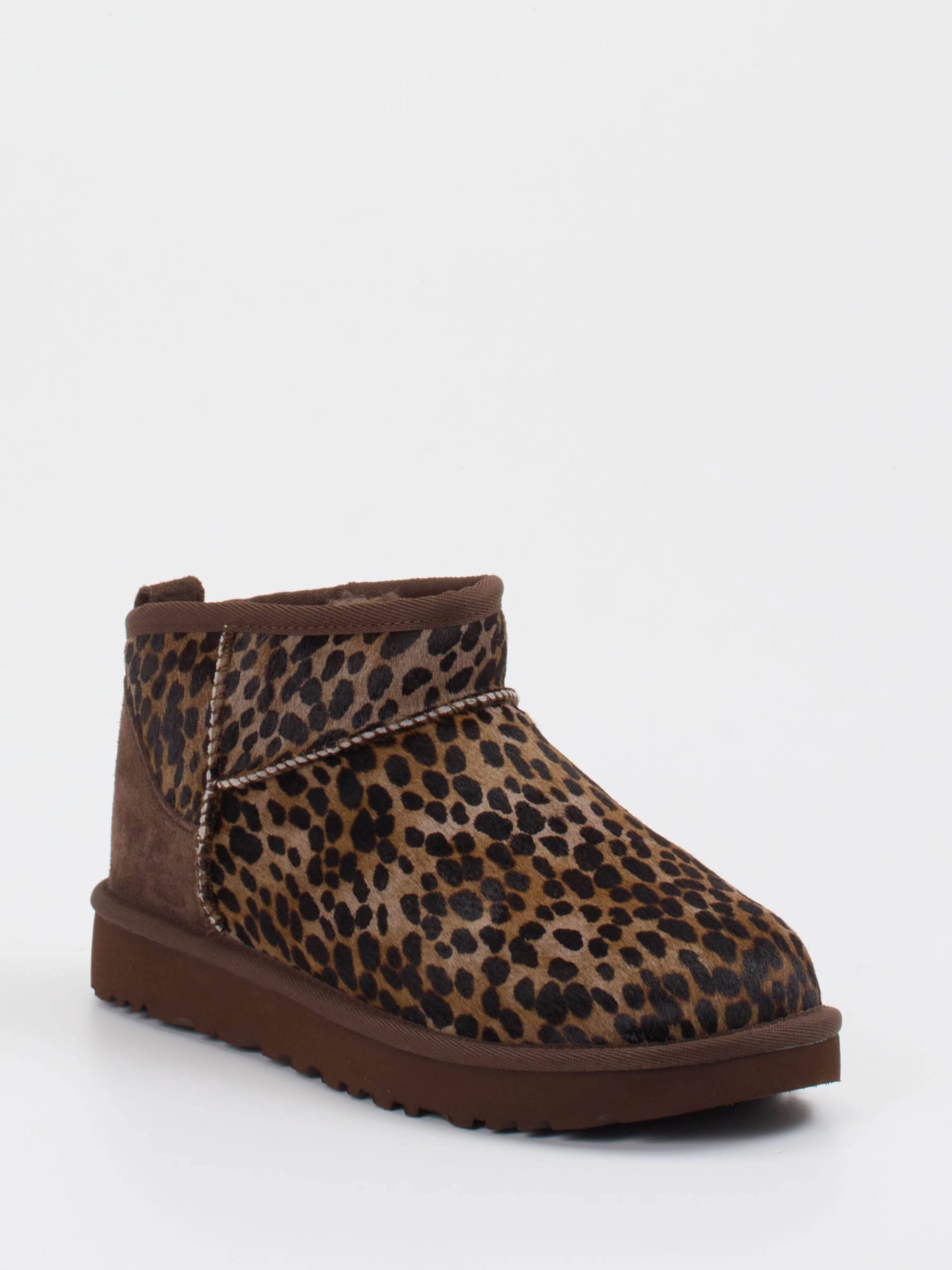 Stiefelette Classic Ultra Mini braun 1811250000106