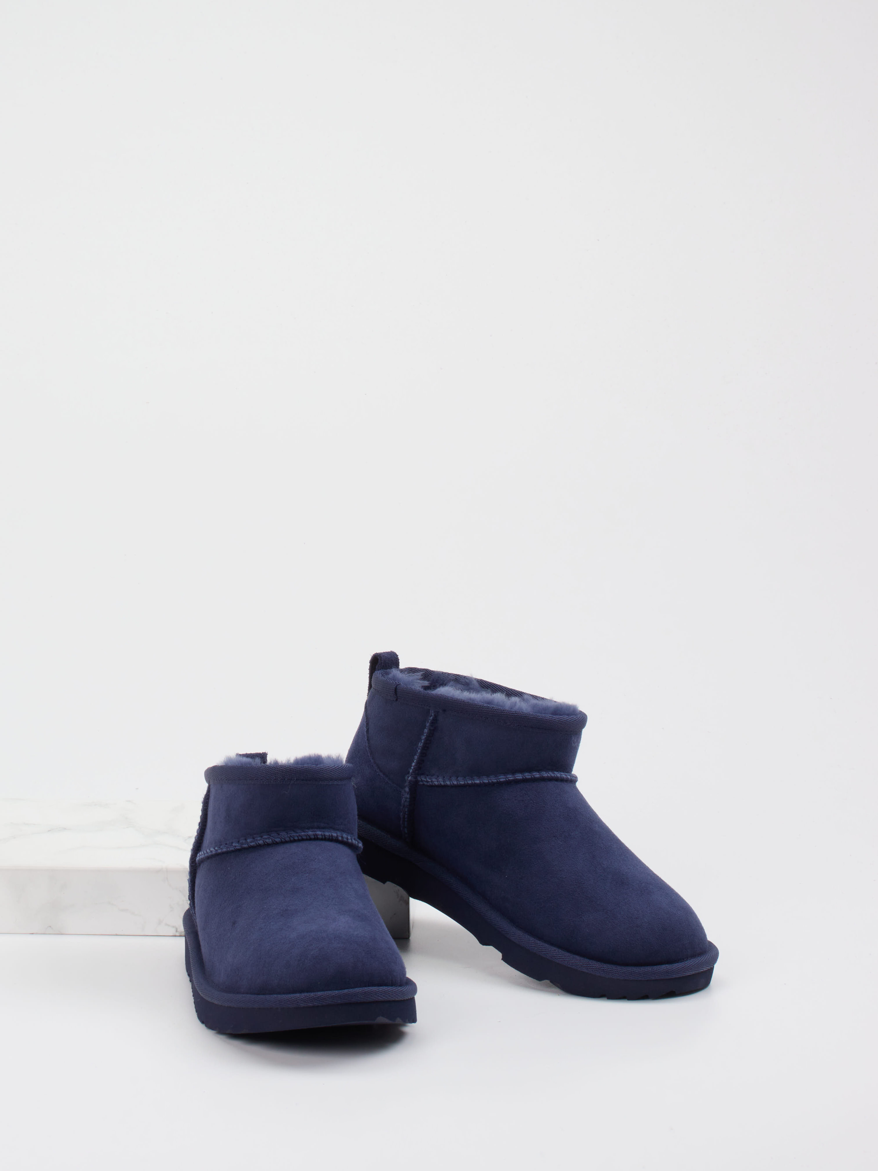 Boot Classic Ultra Mini blau 6810109000904