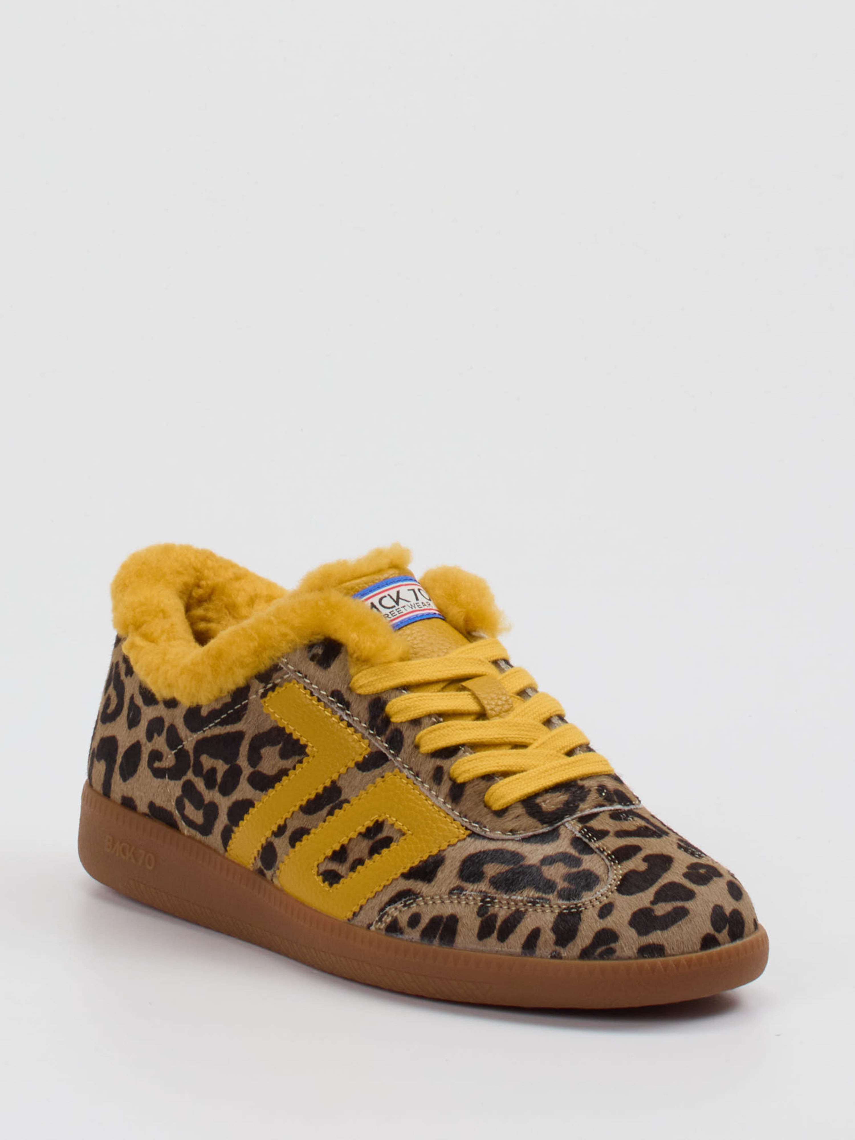 Buy BACK 70 Women CloudWomen in Brown | Zumnorde