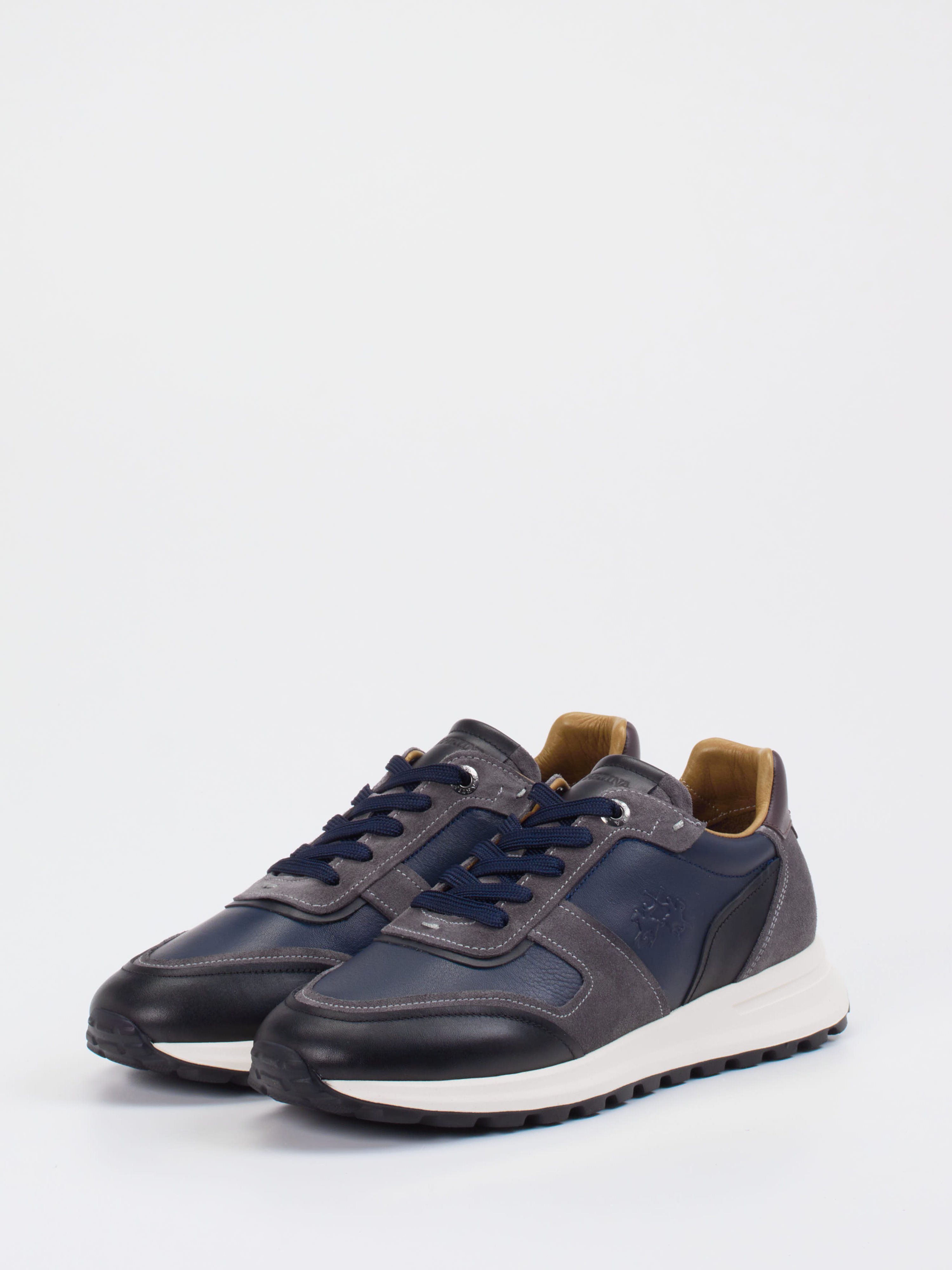 Sneaker grau 4661401003402