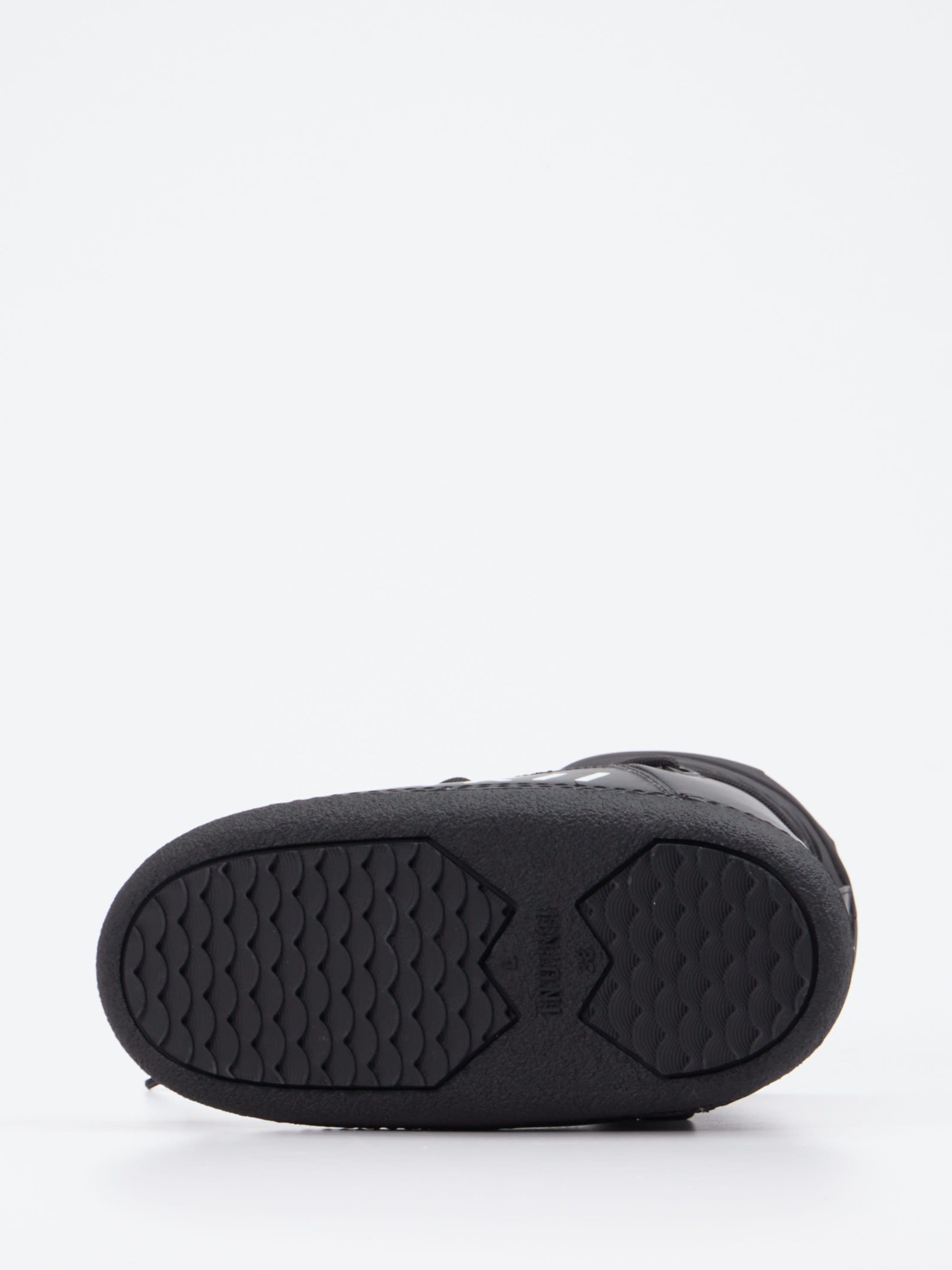 Buy Inuikii Women Moonboot in black | Zumnorde Online-Shop