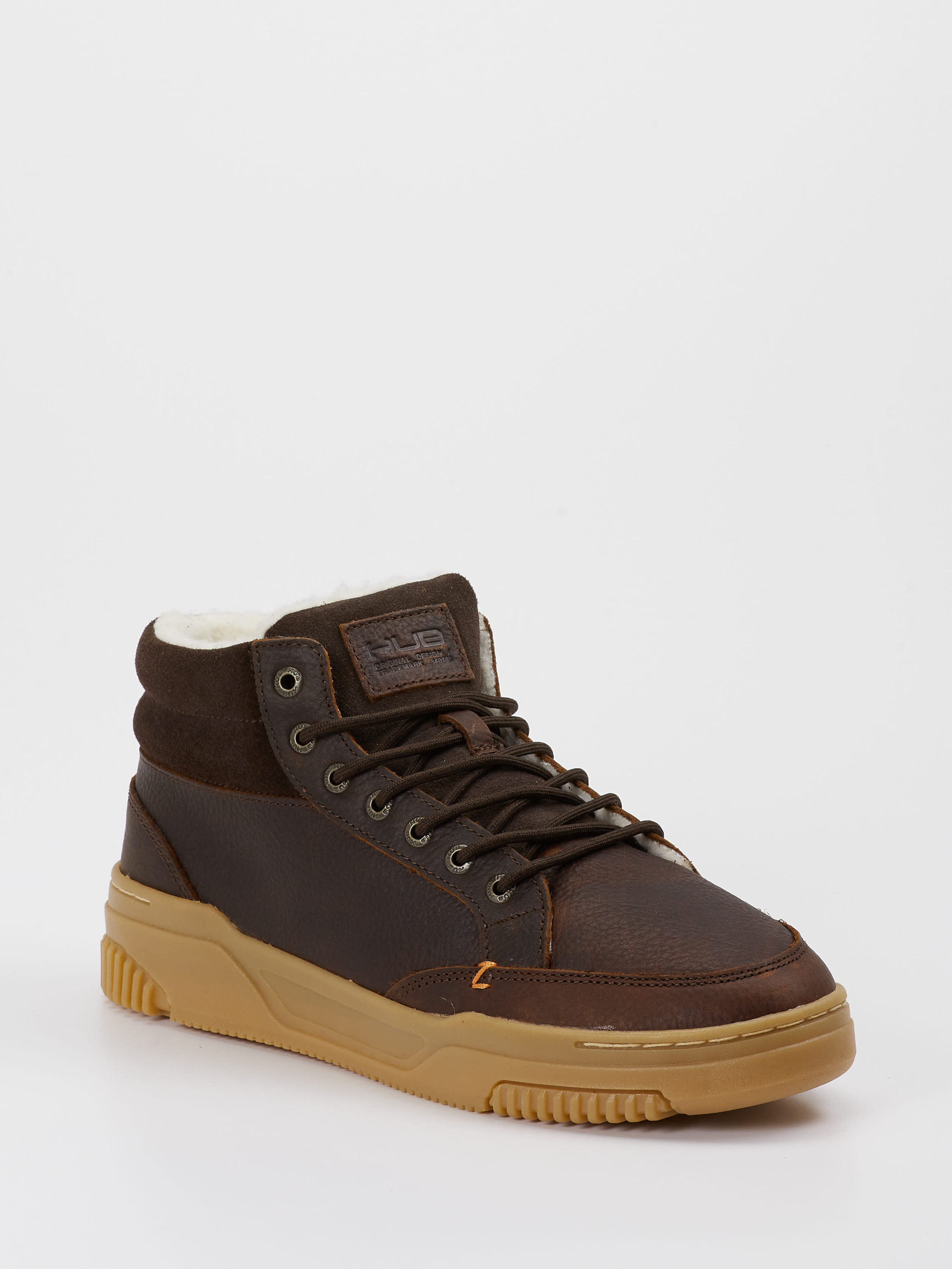 Sneaker high
