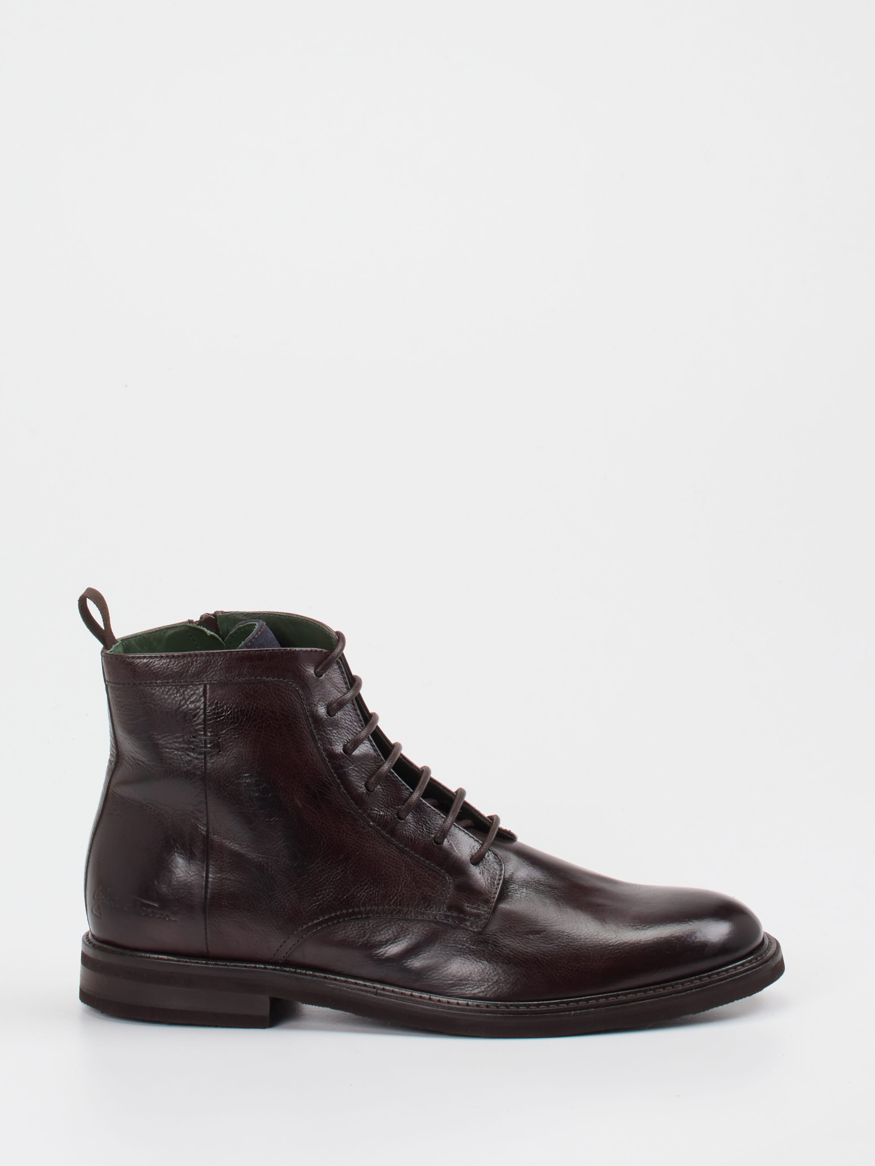 Boot braun 4701209077601