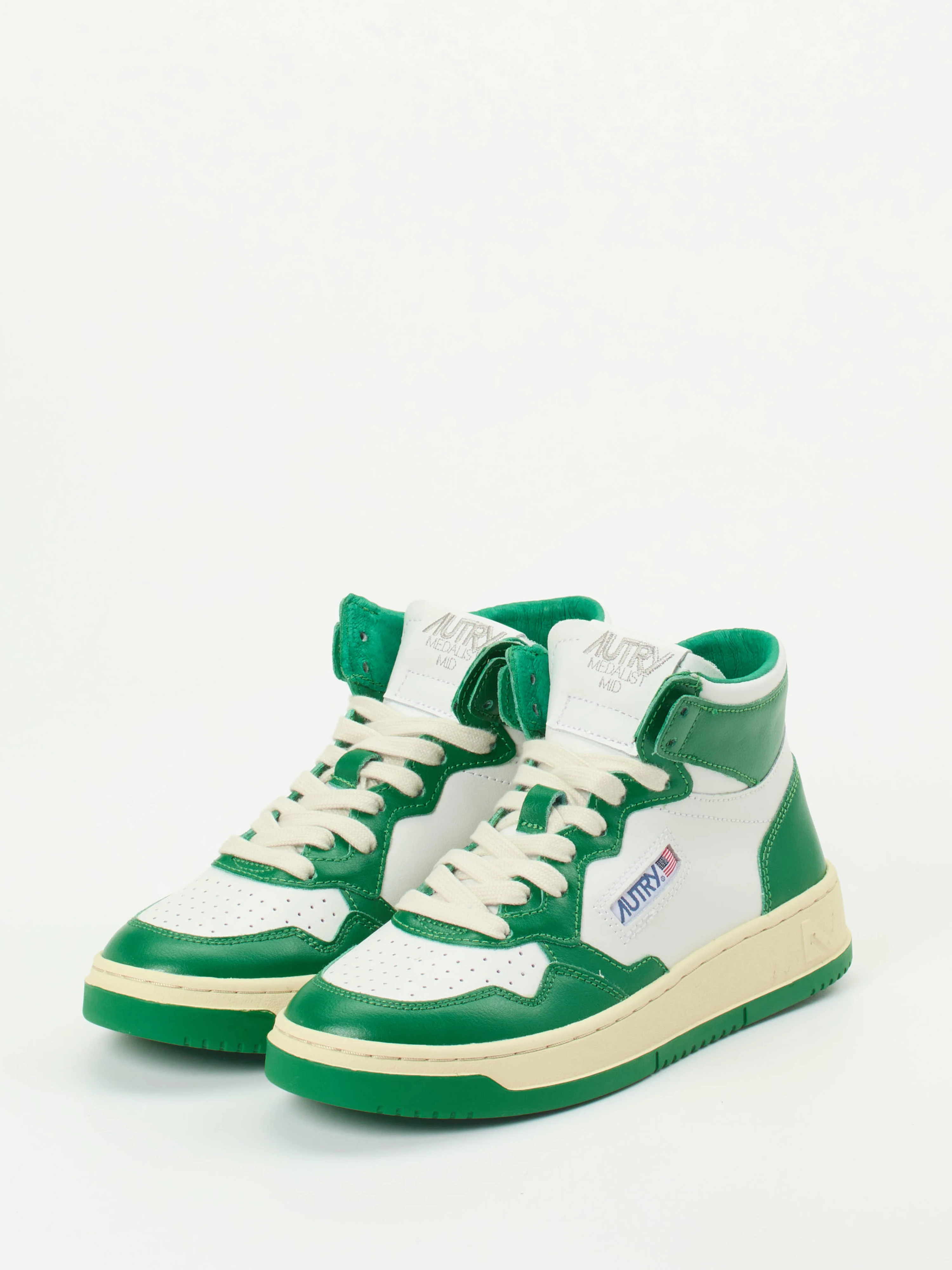 Sneaker High
