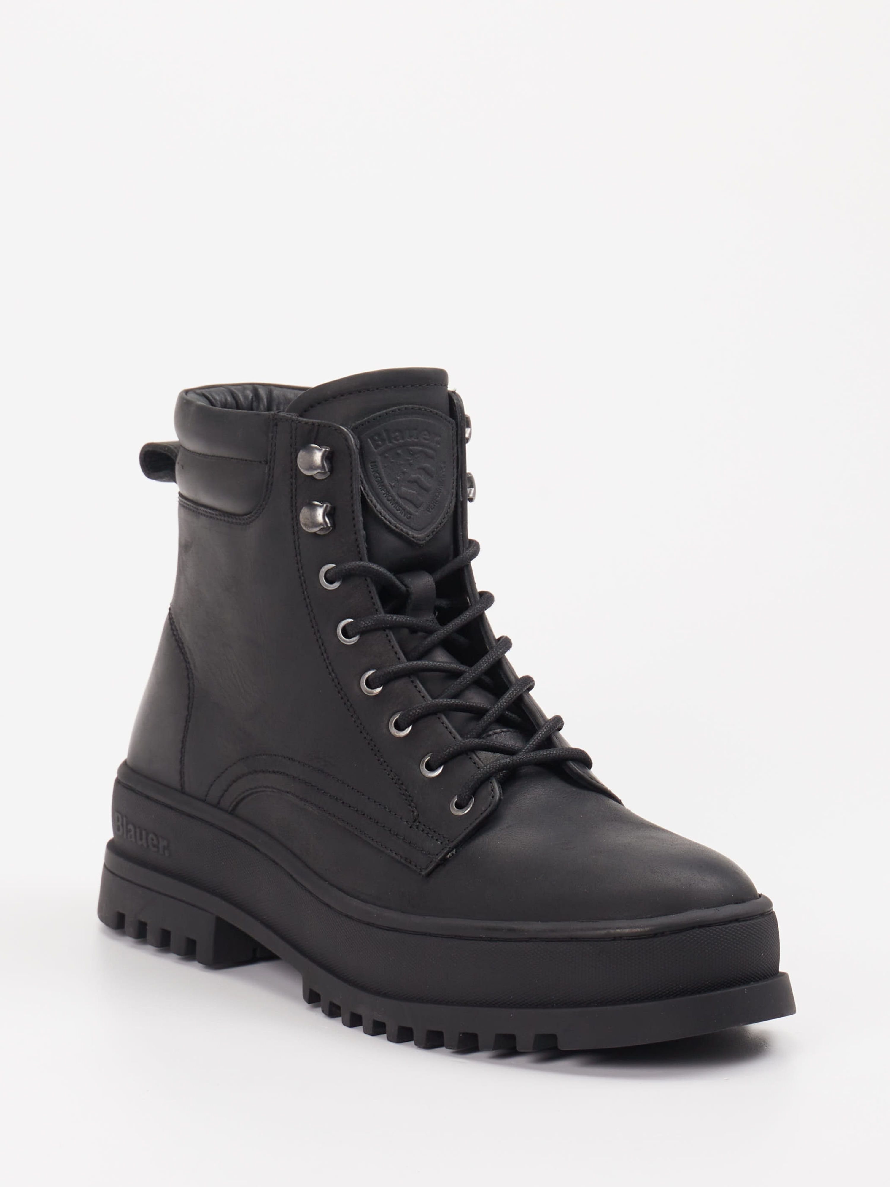 Boot schwarz 4701009080906