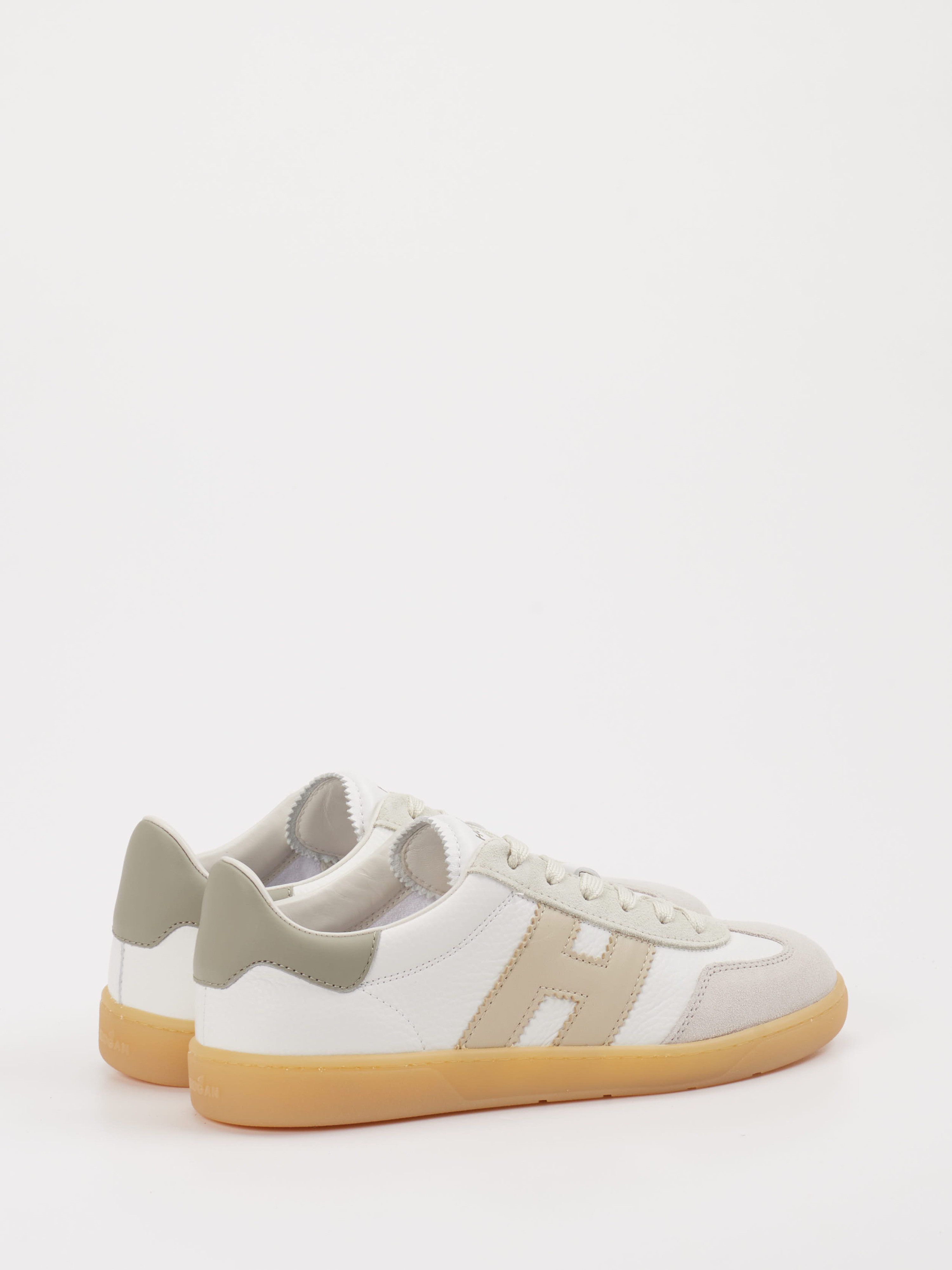 Sneaker weiß 1661736000103