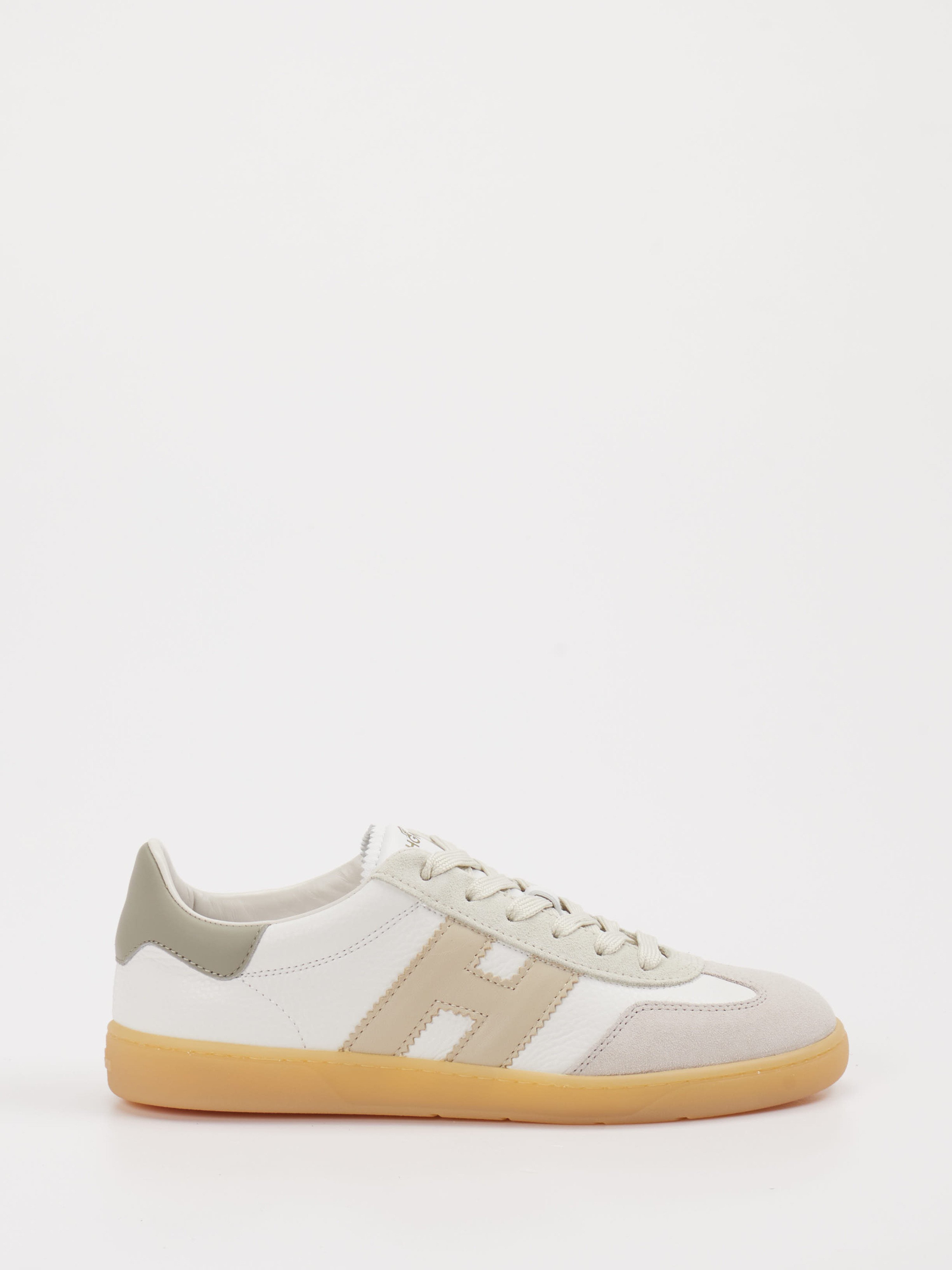 Sneaker weiß 1661736000101