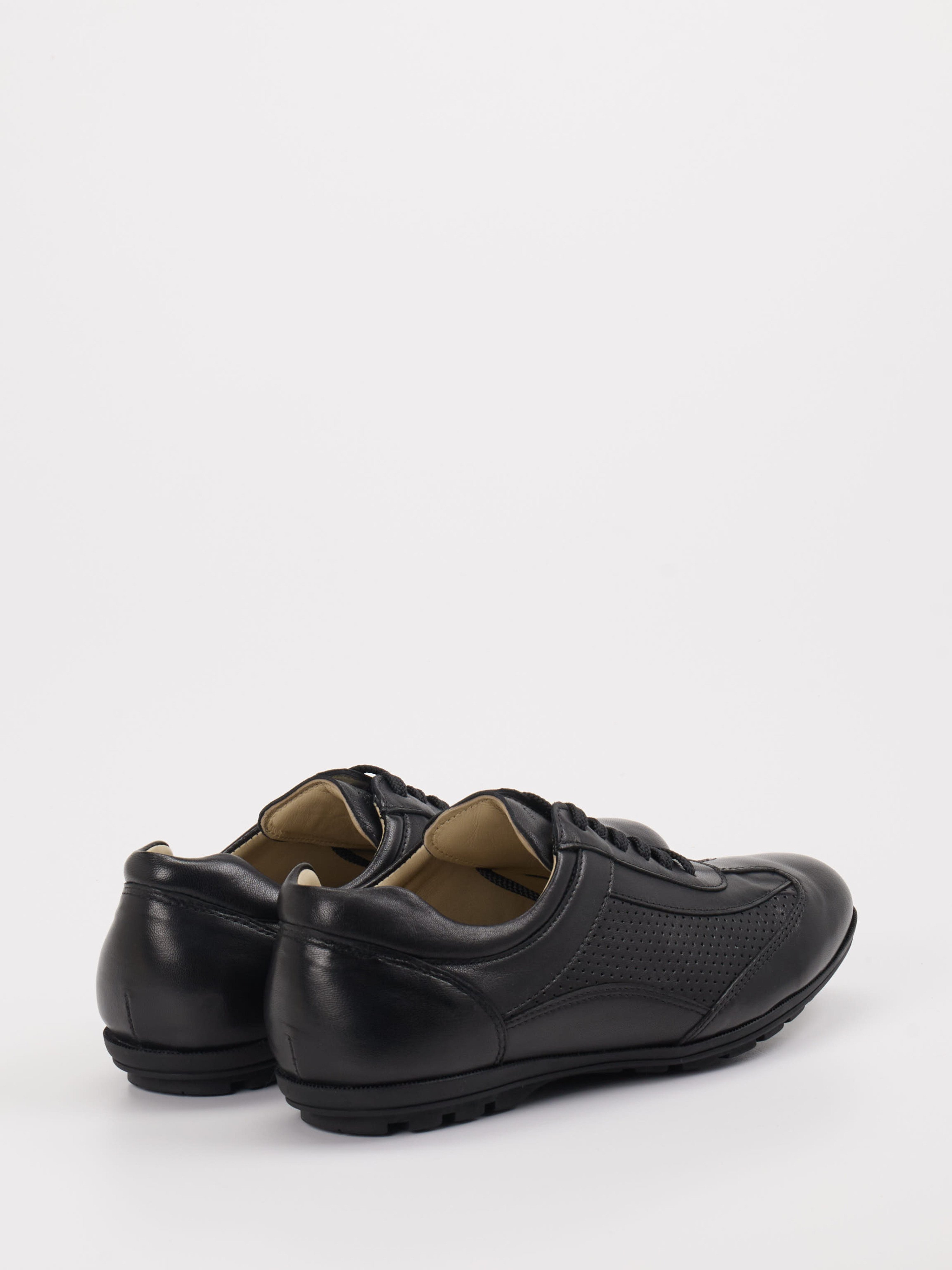 Sneaker schwarz 4661009073203