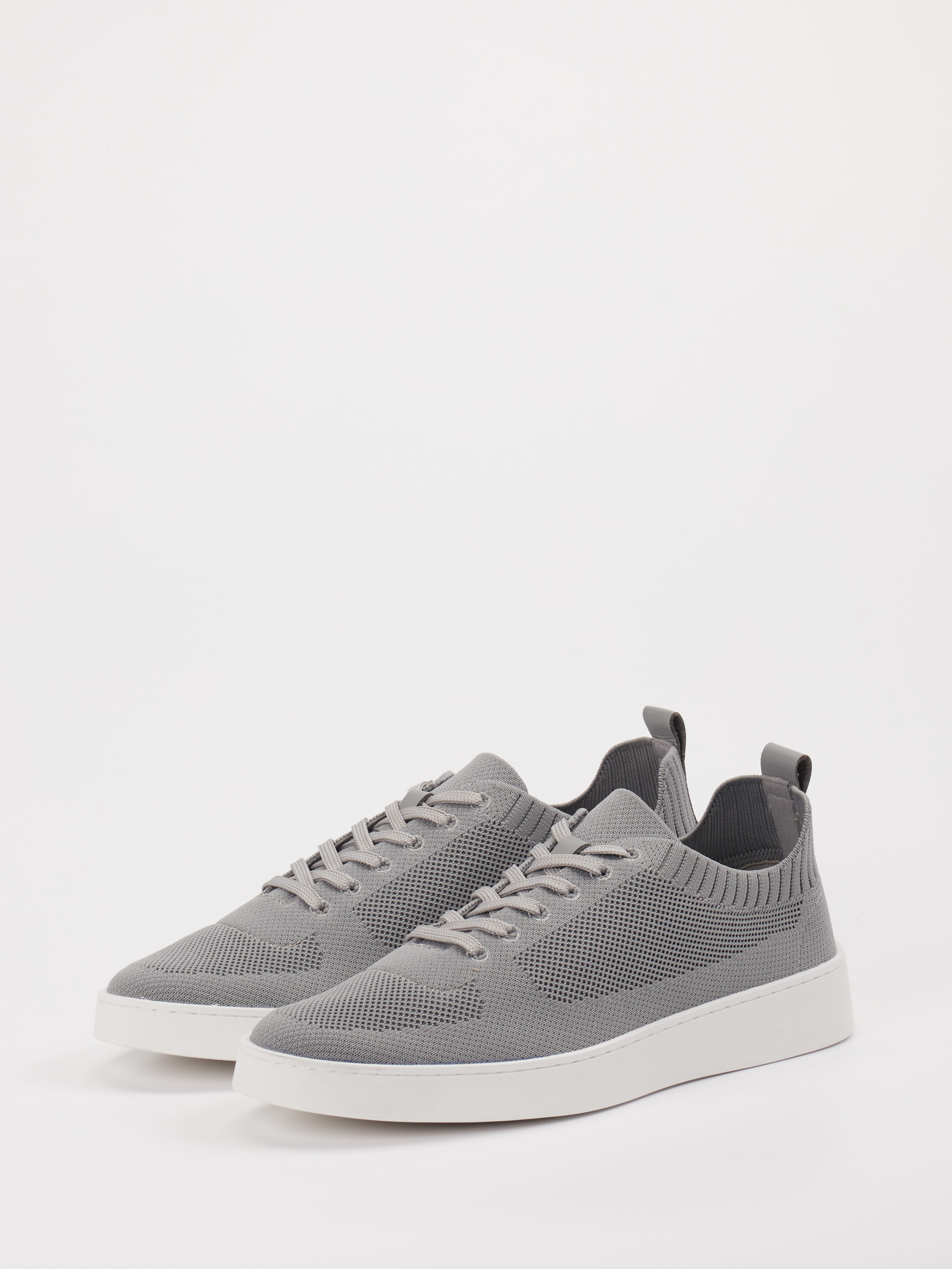 Sneaker grau 4661499005402