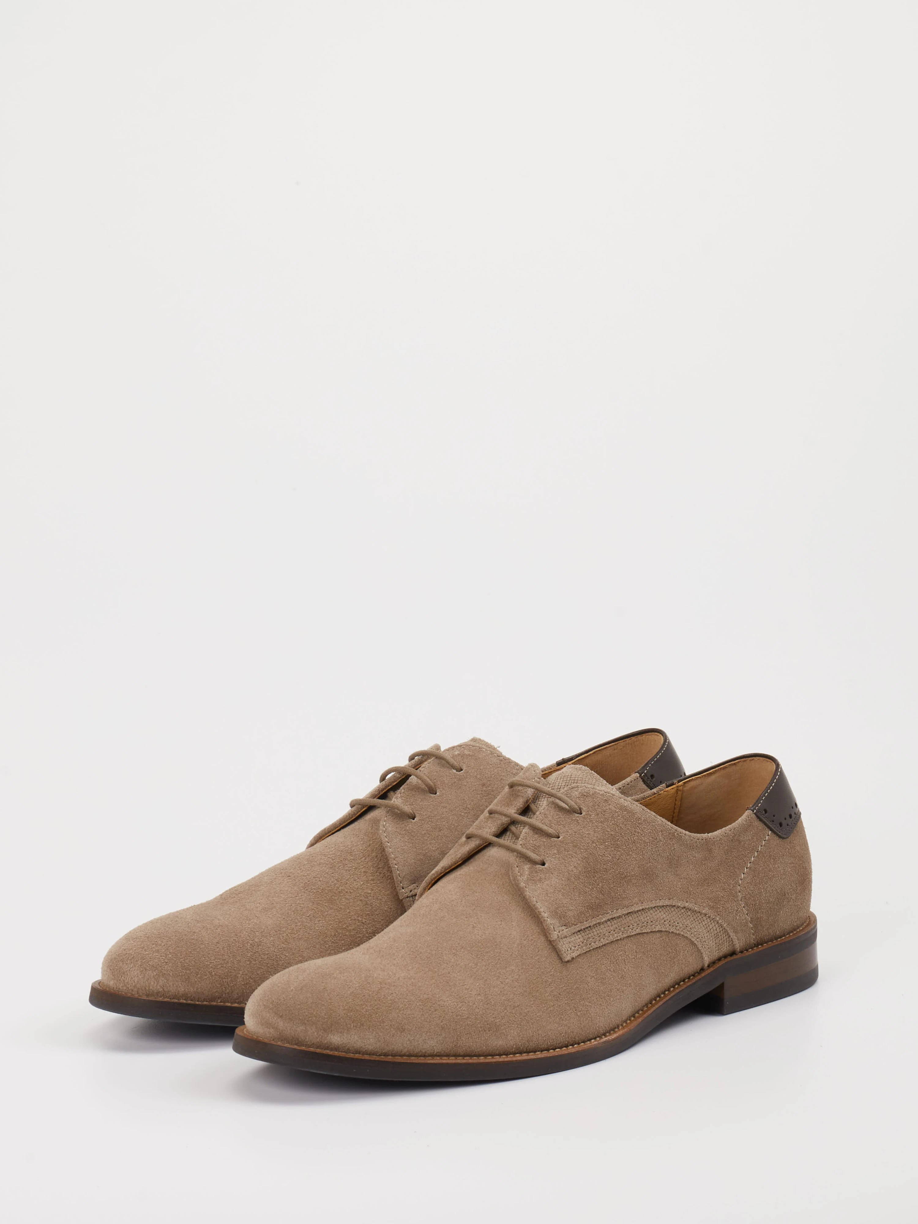 Schnürschuh