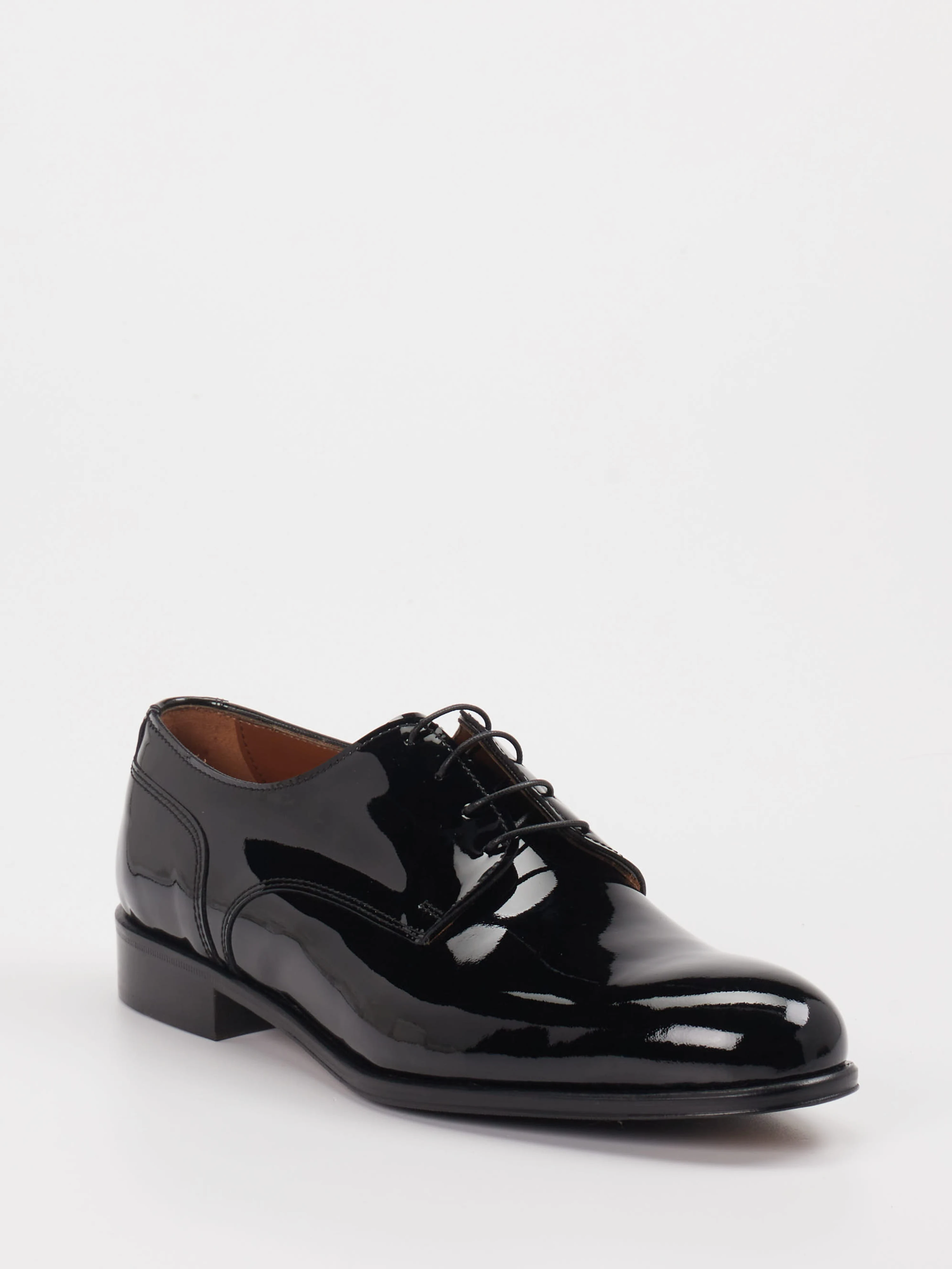 Schnürschuh