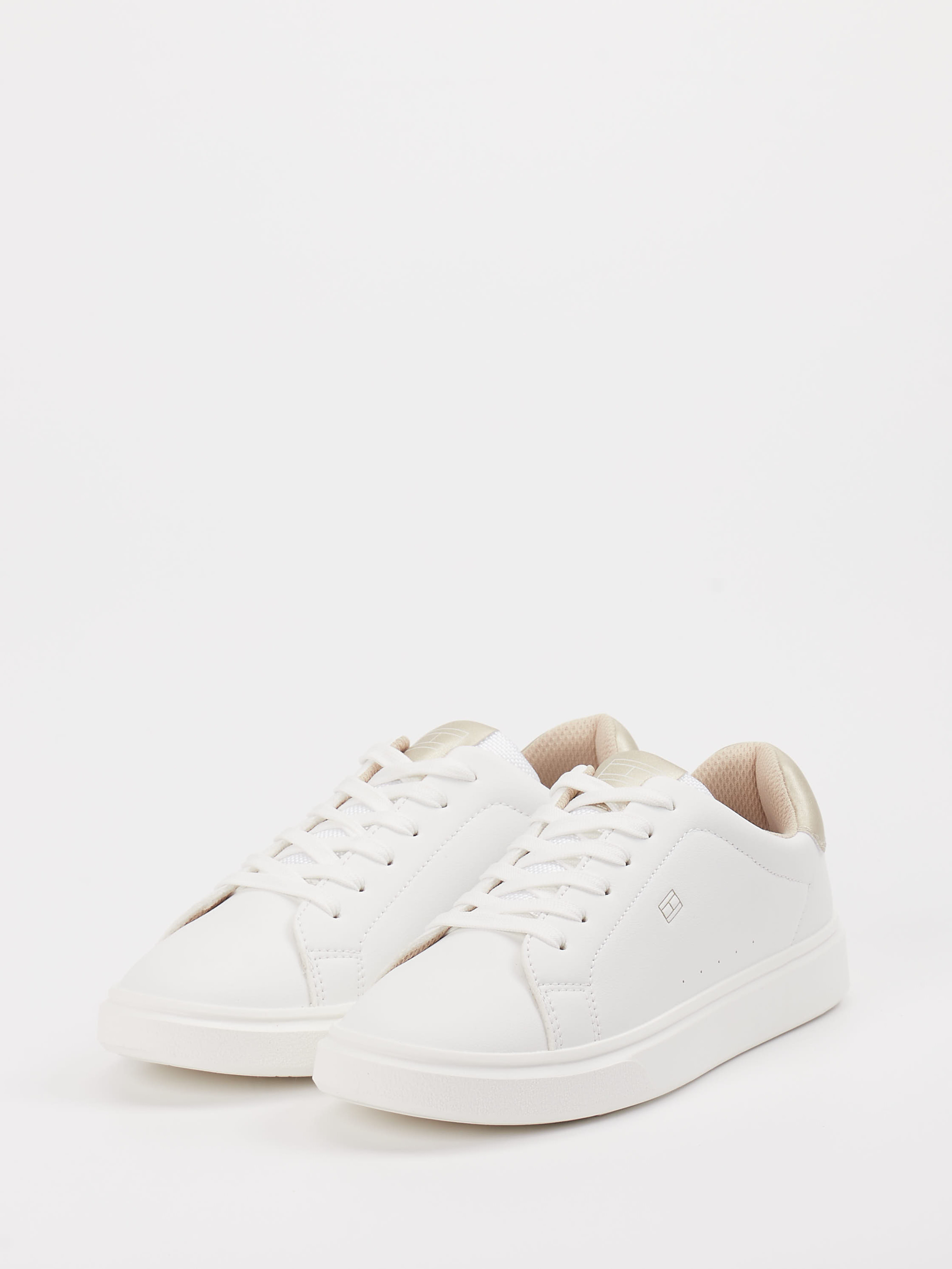 Sneaker weiß 6611798001002