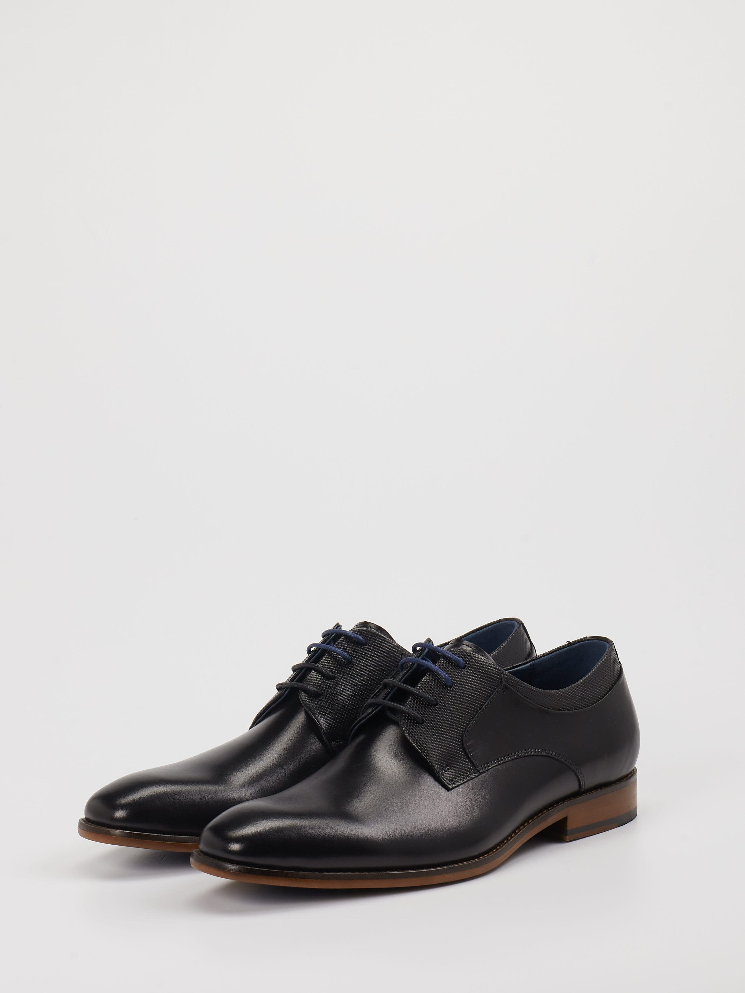 Schnürschuh schwarz 4610009130002