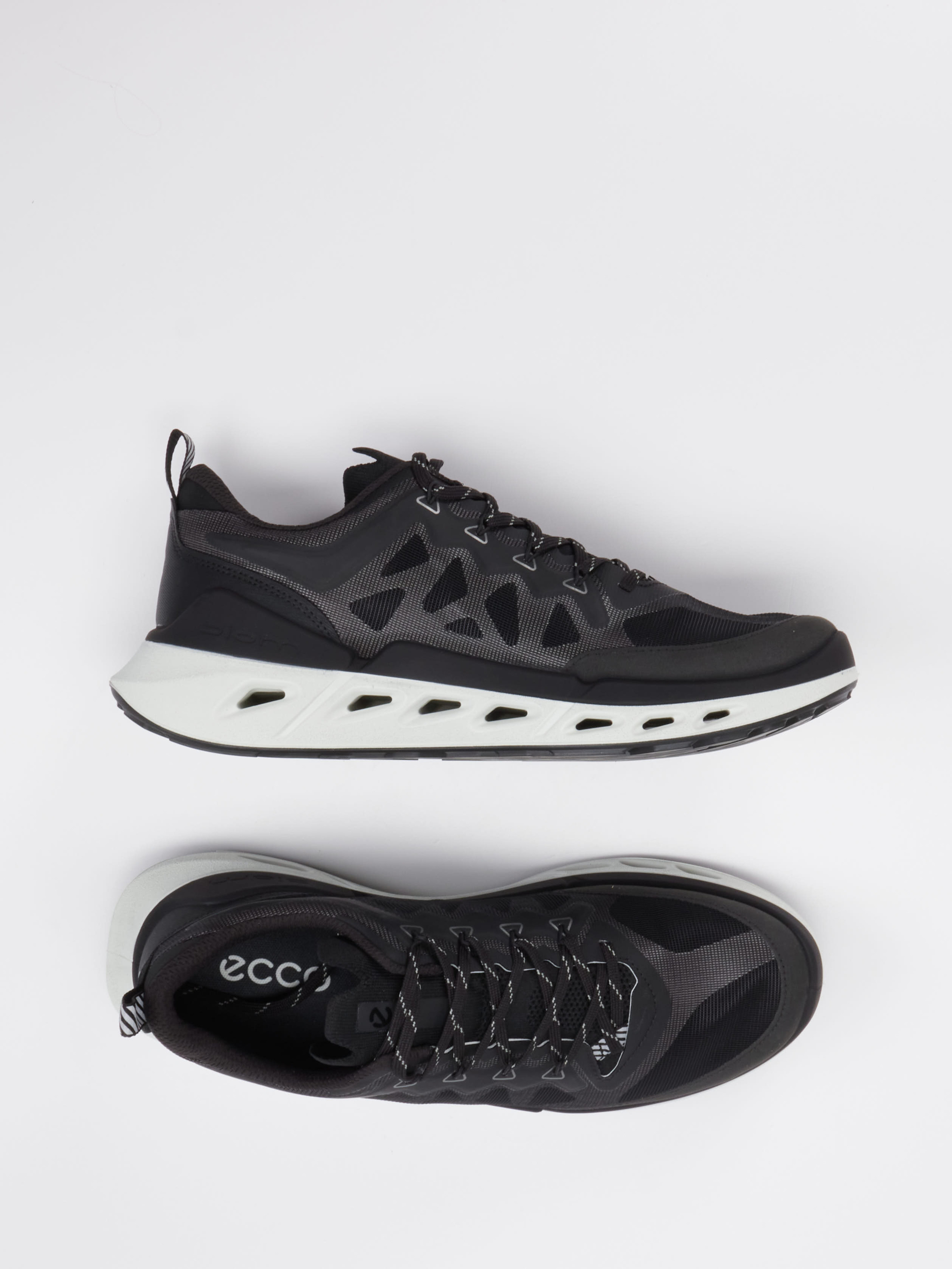 Sneaker schwarz 4661009072104