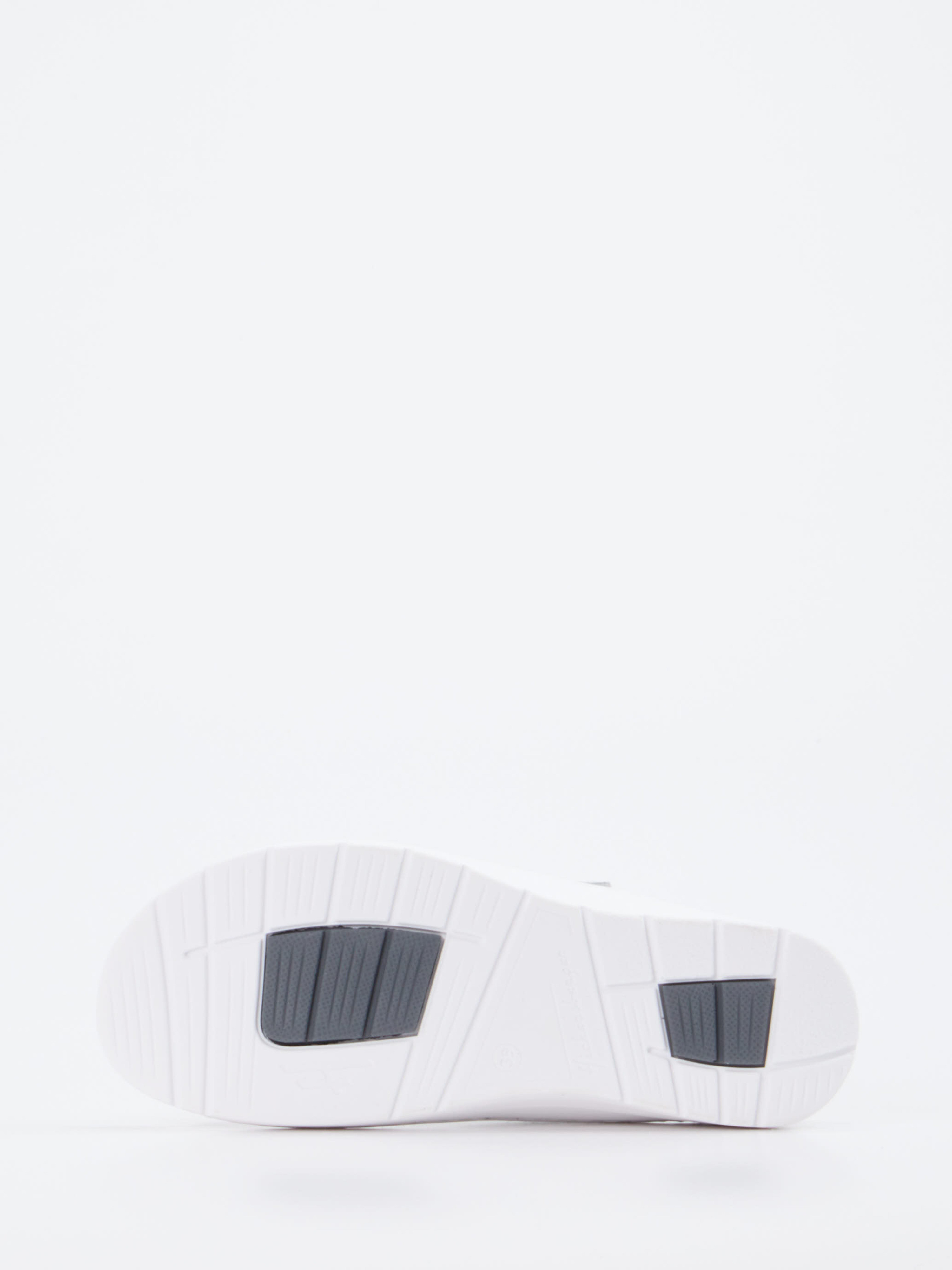 Pantolette grau 2153494000205