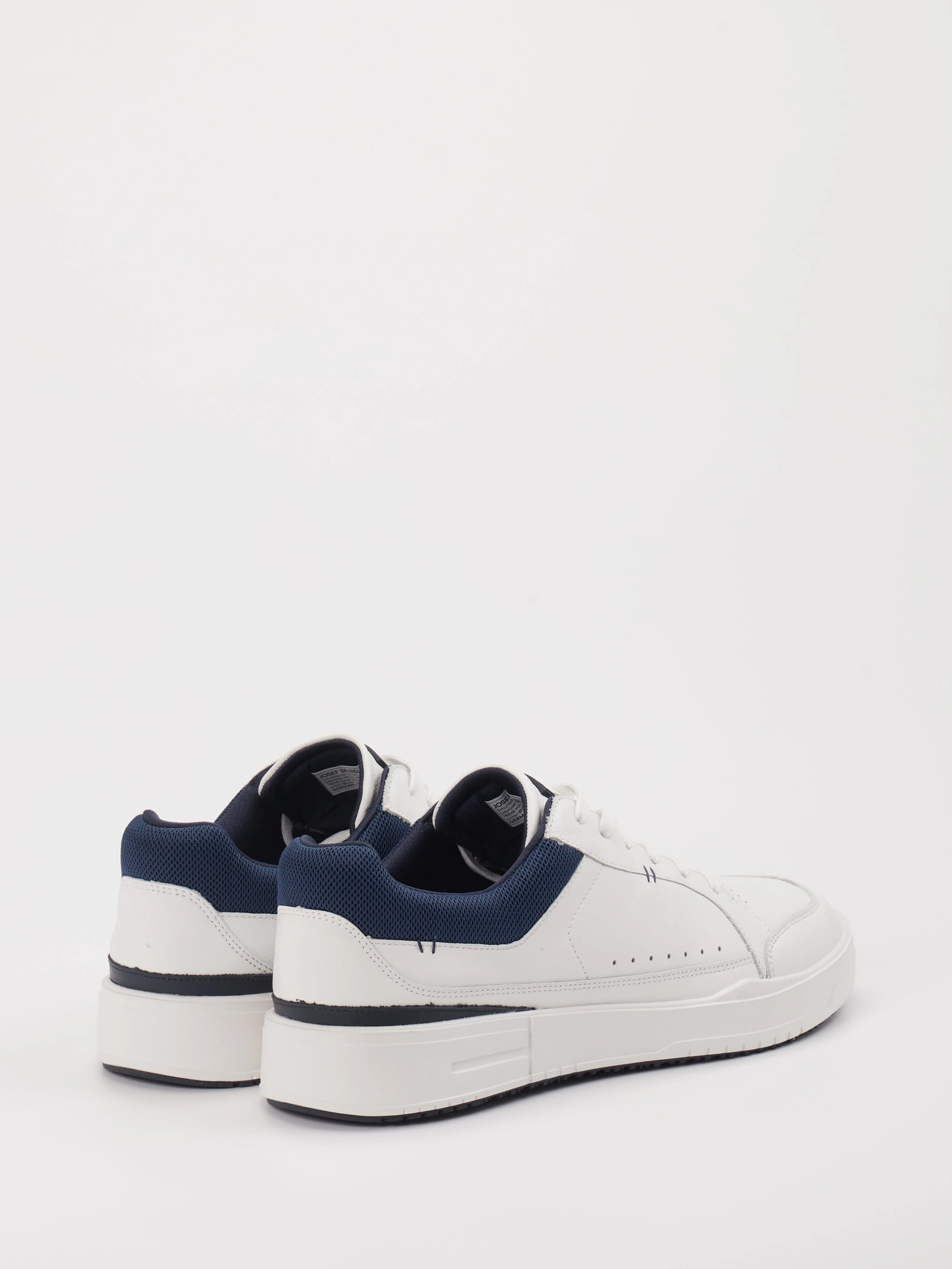 Sneaker weiß 4661791008703