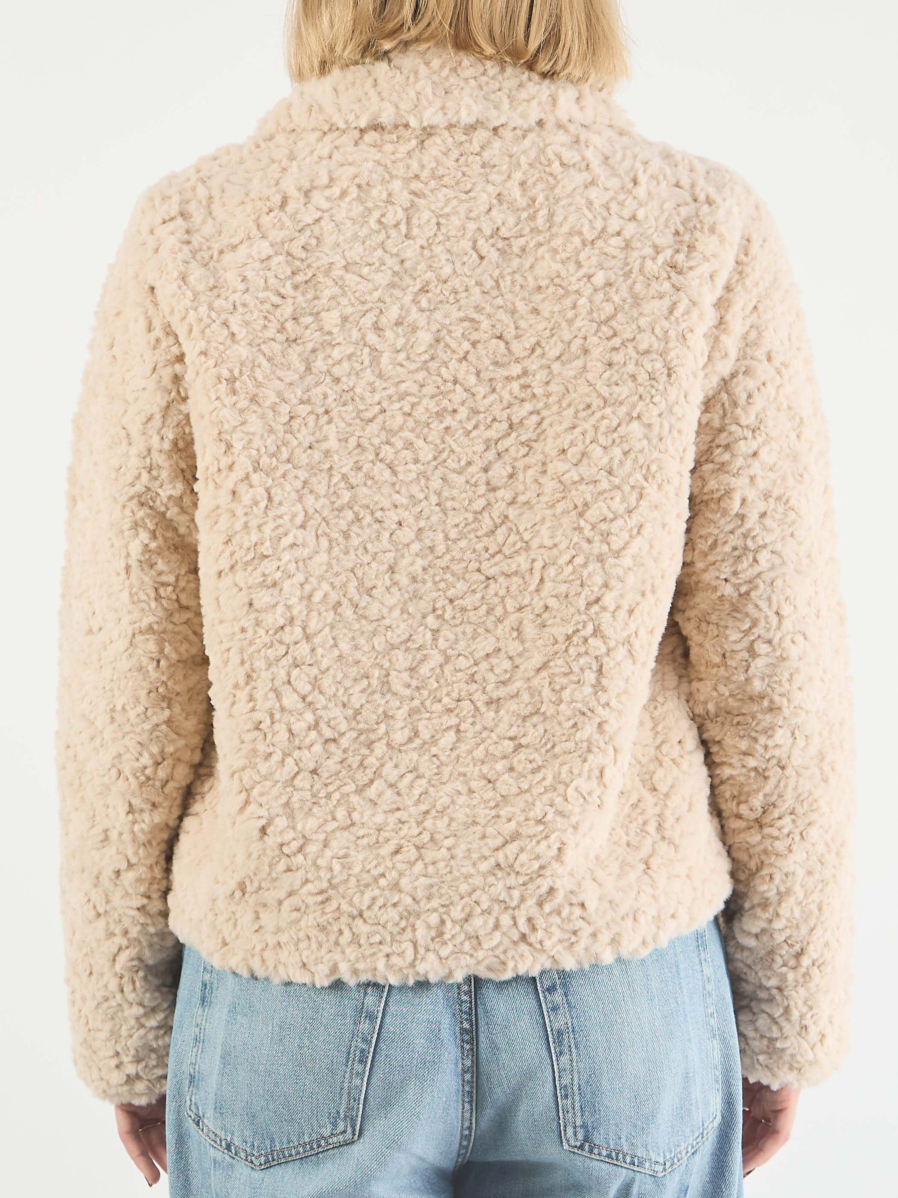 Jacke braun 9331249000401