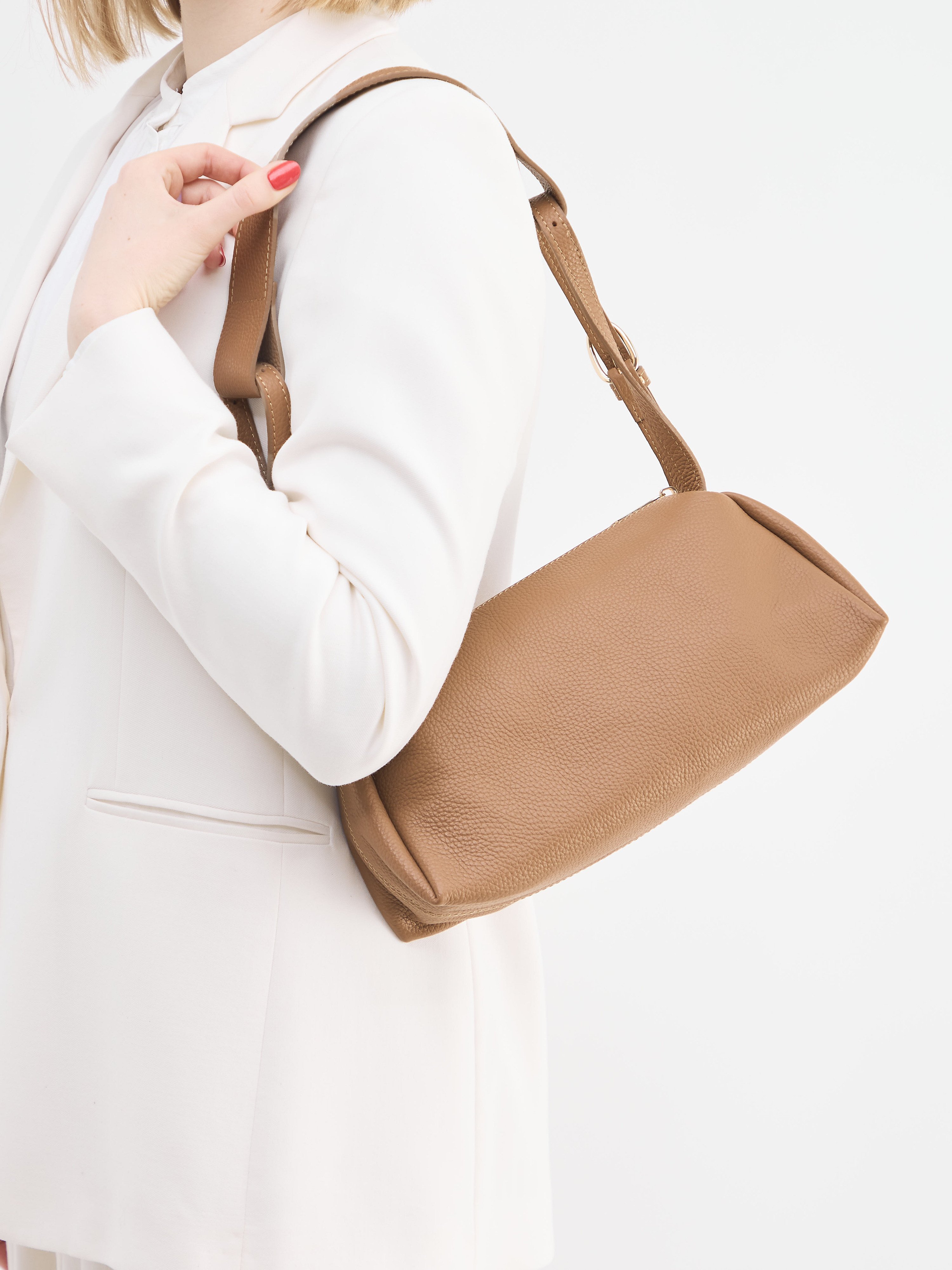 Schultertasche braun 9302229000406