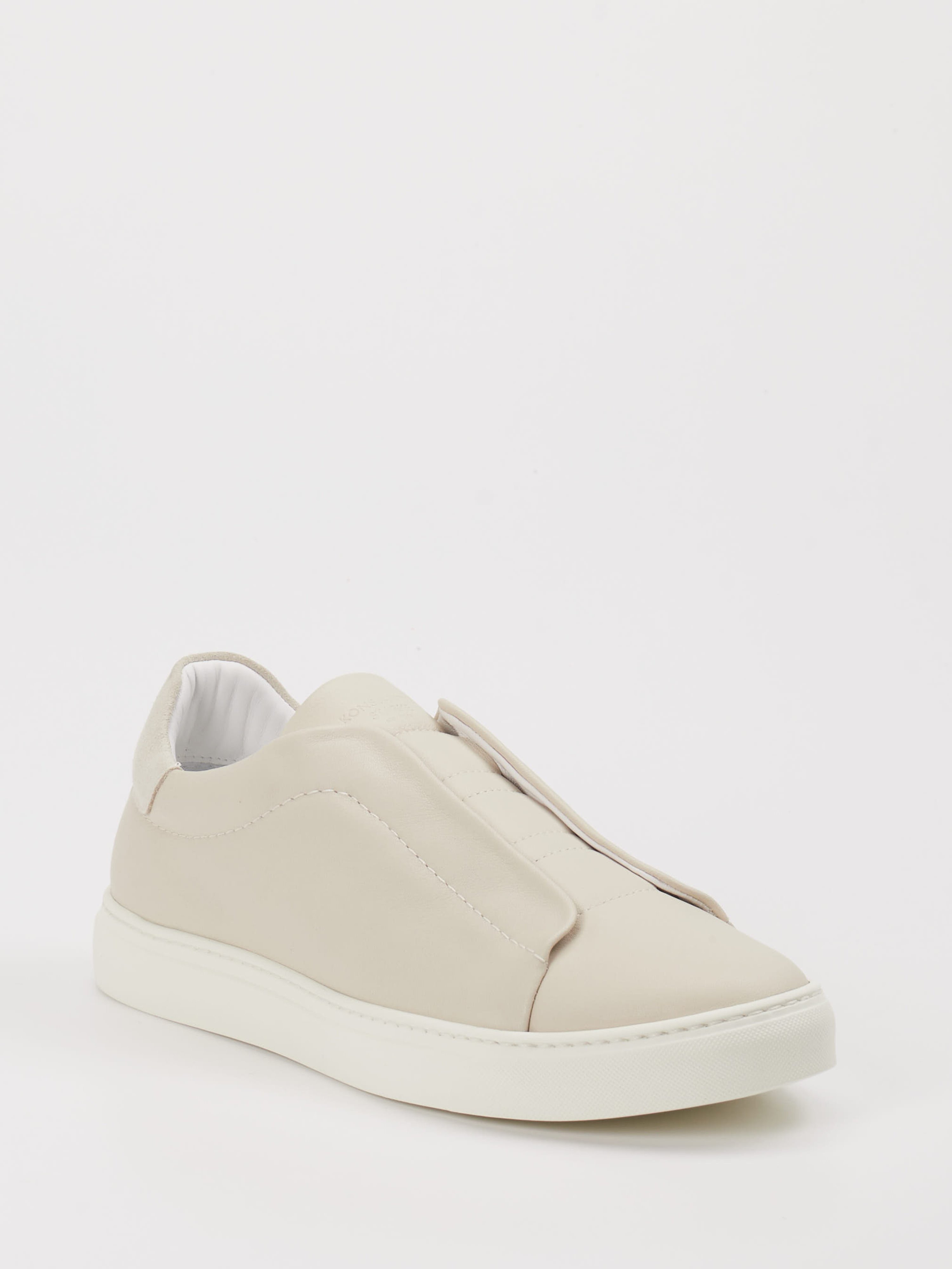 Slipper weiß 4561739000106