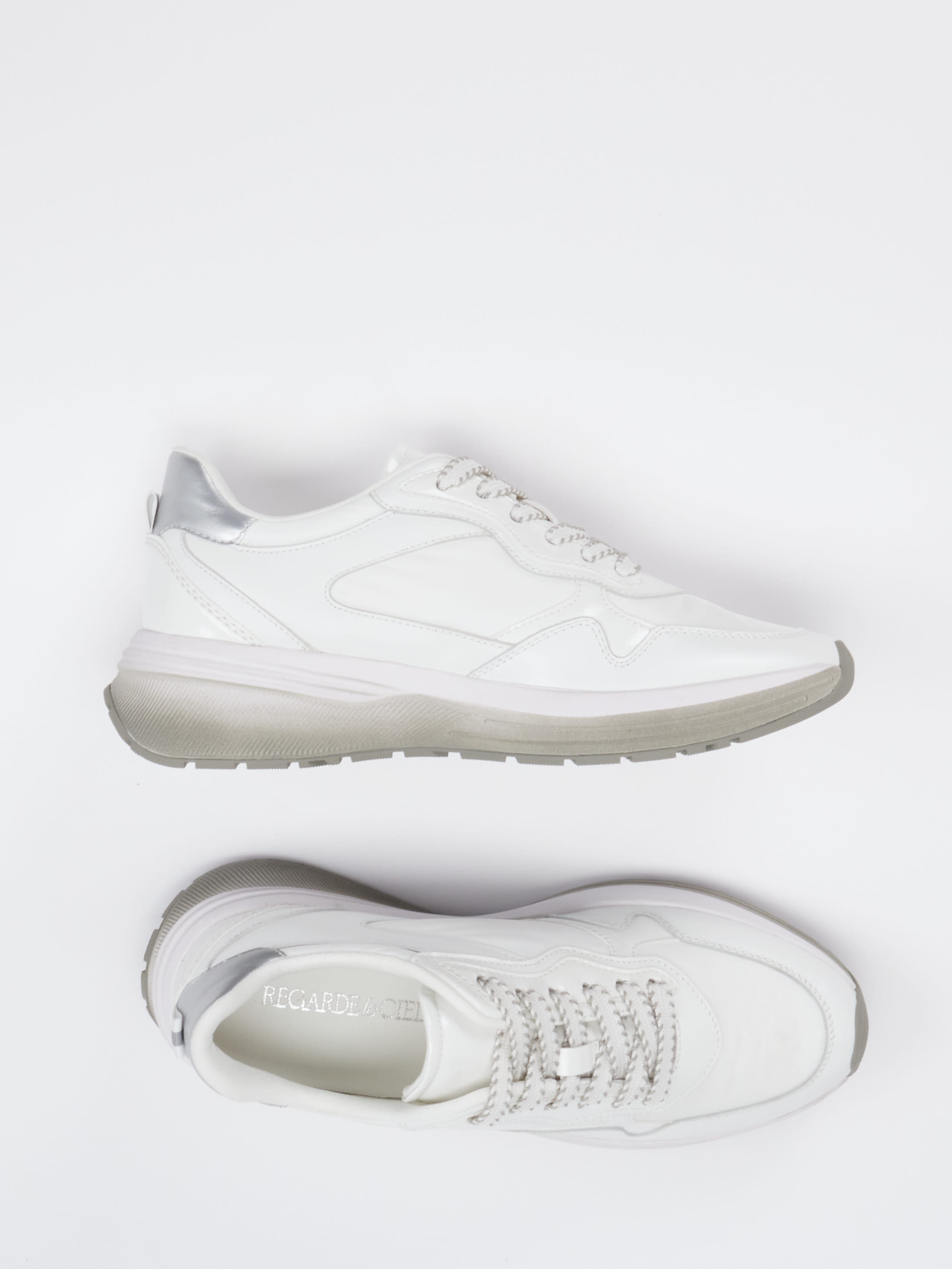 Sneaker weiß 1663794009804