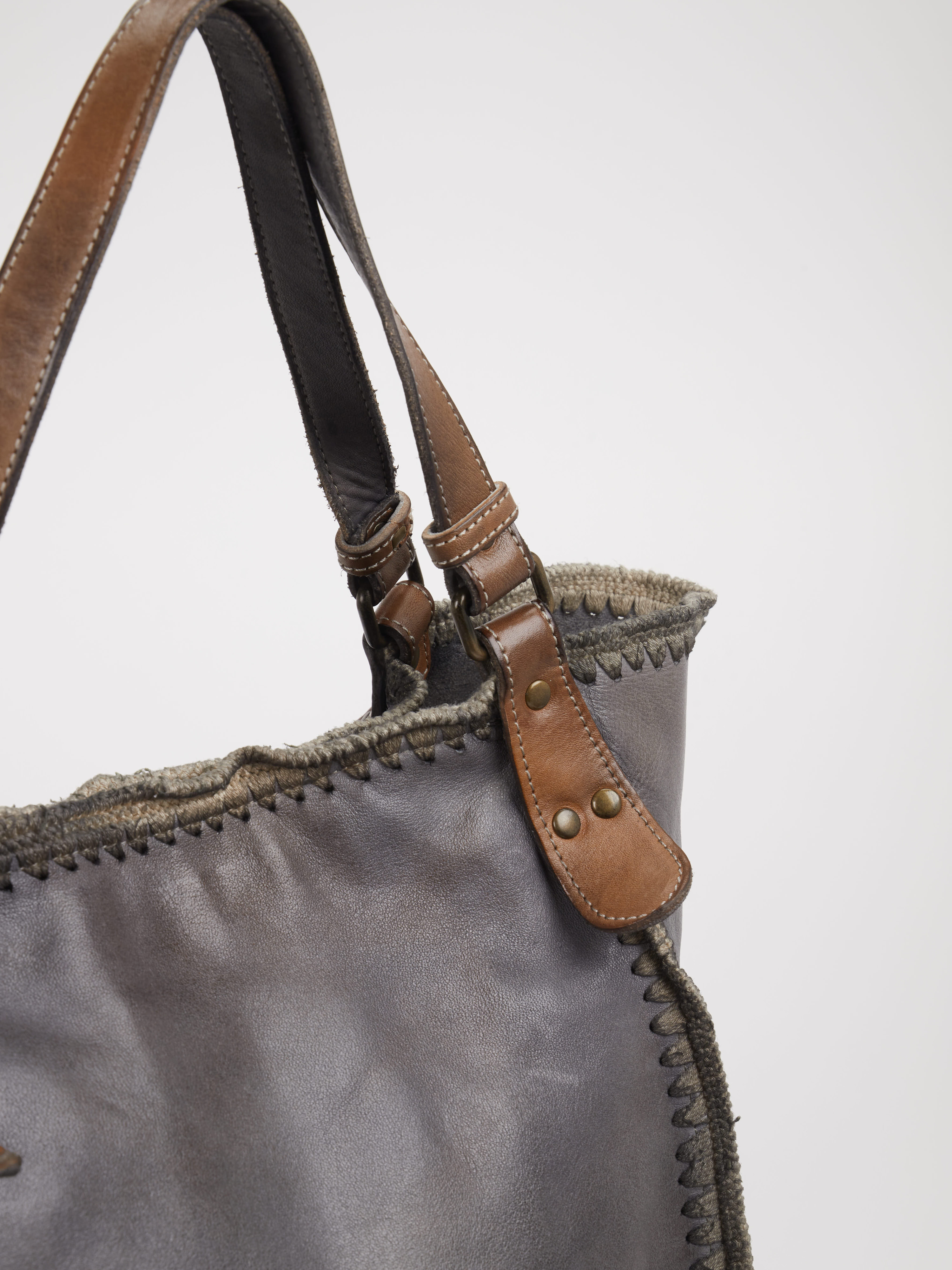 Schultertasche braun 9302249001205