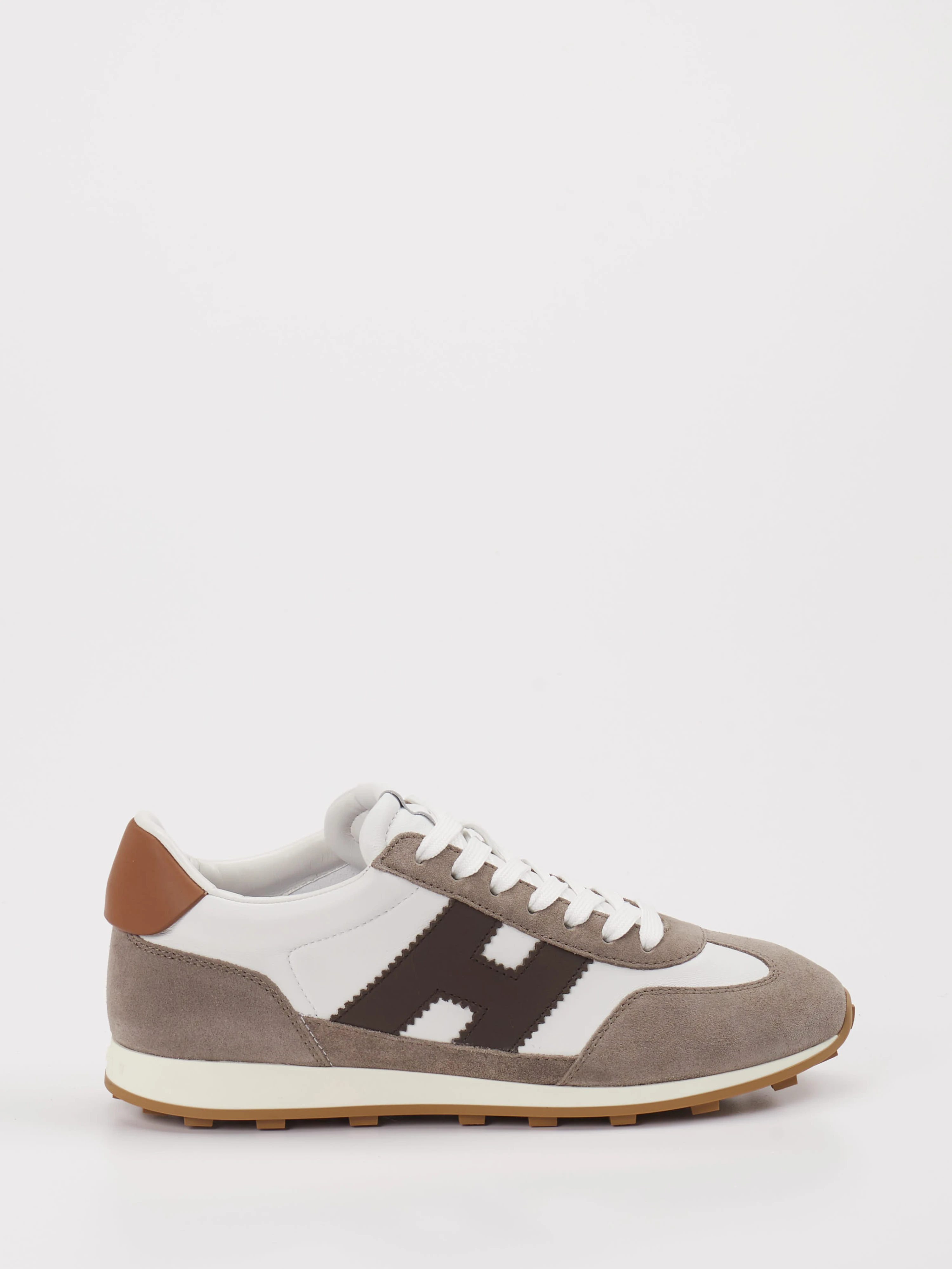 Sneaker weiß 1661727000101.