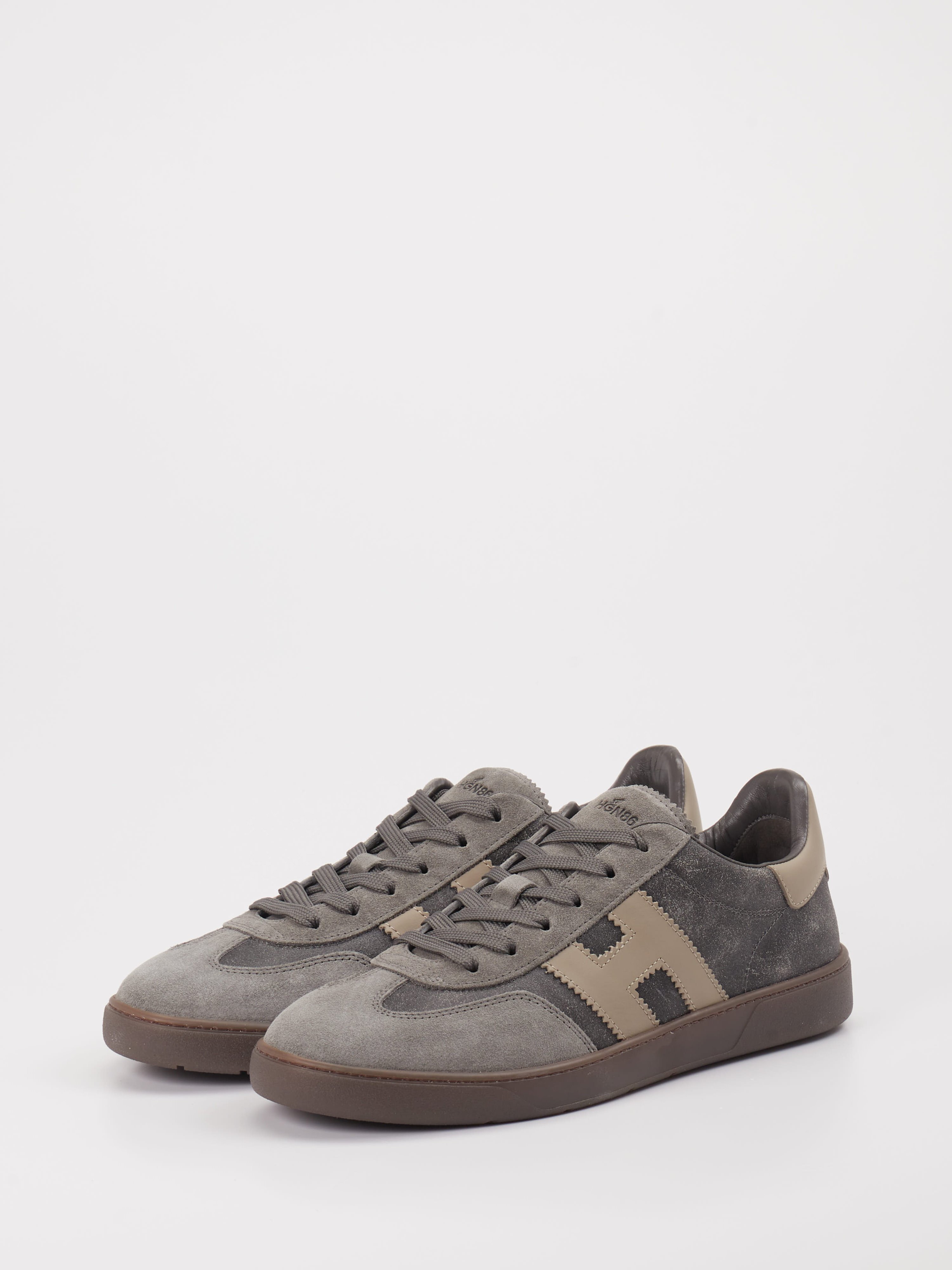 Sneaker grau 4661499005802