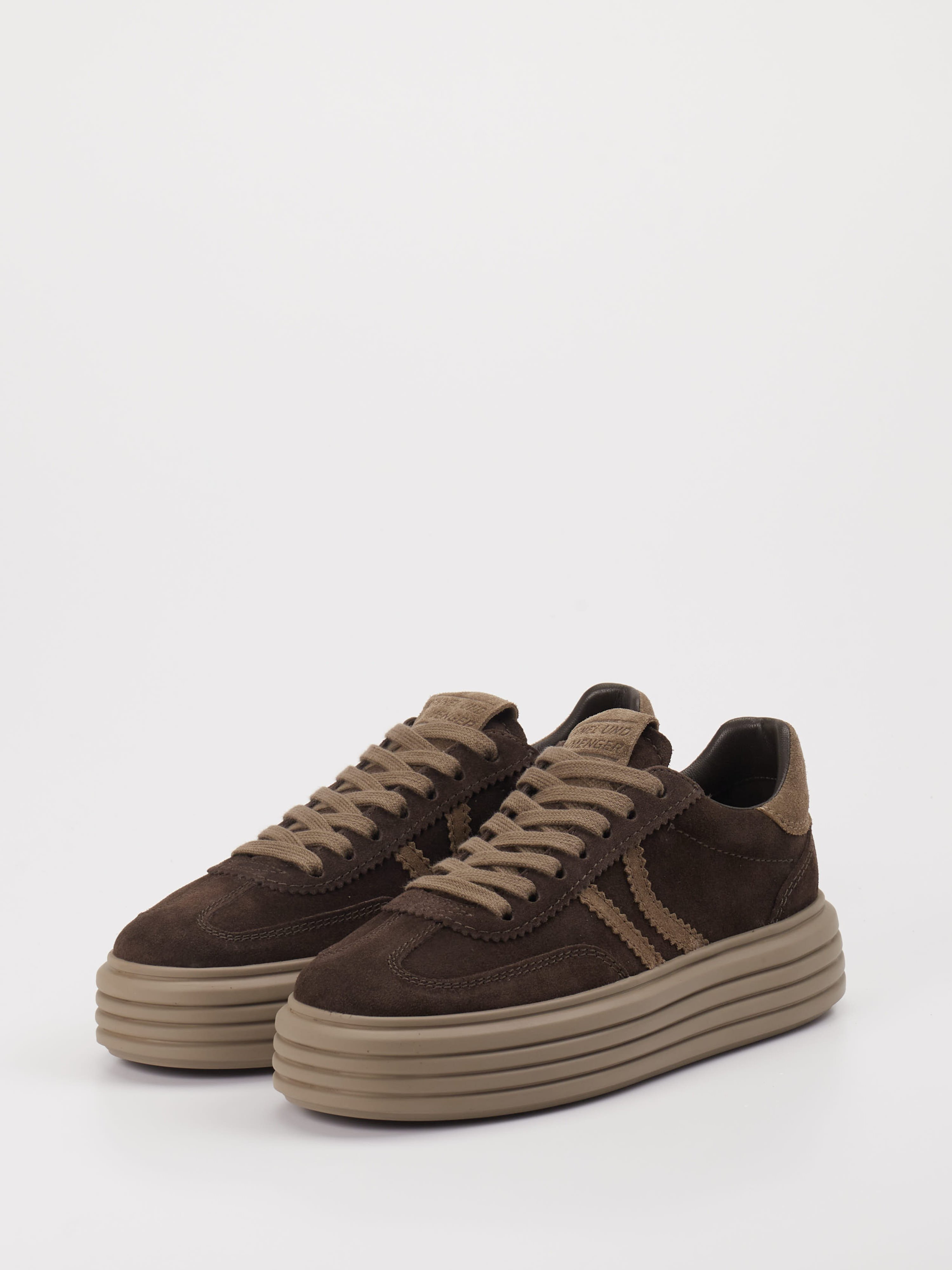 Sneaker braun 1665202000302