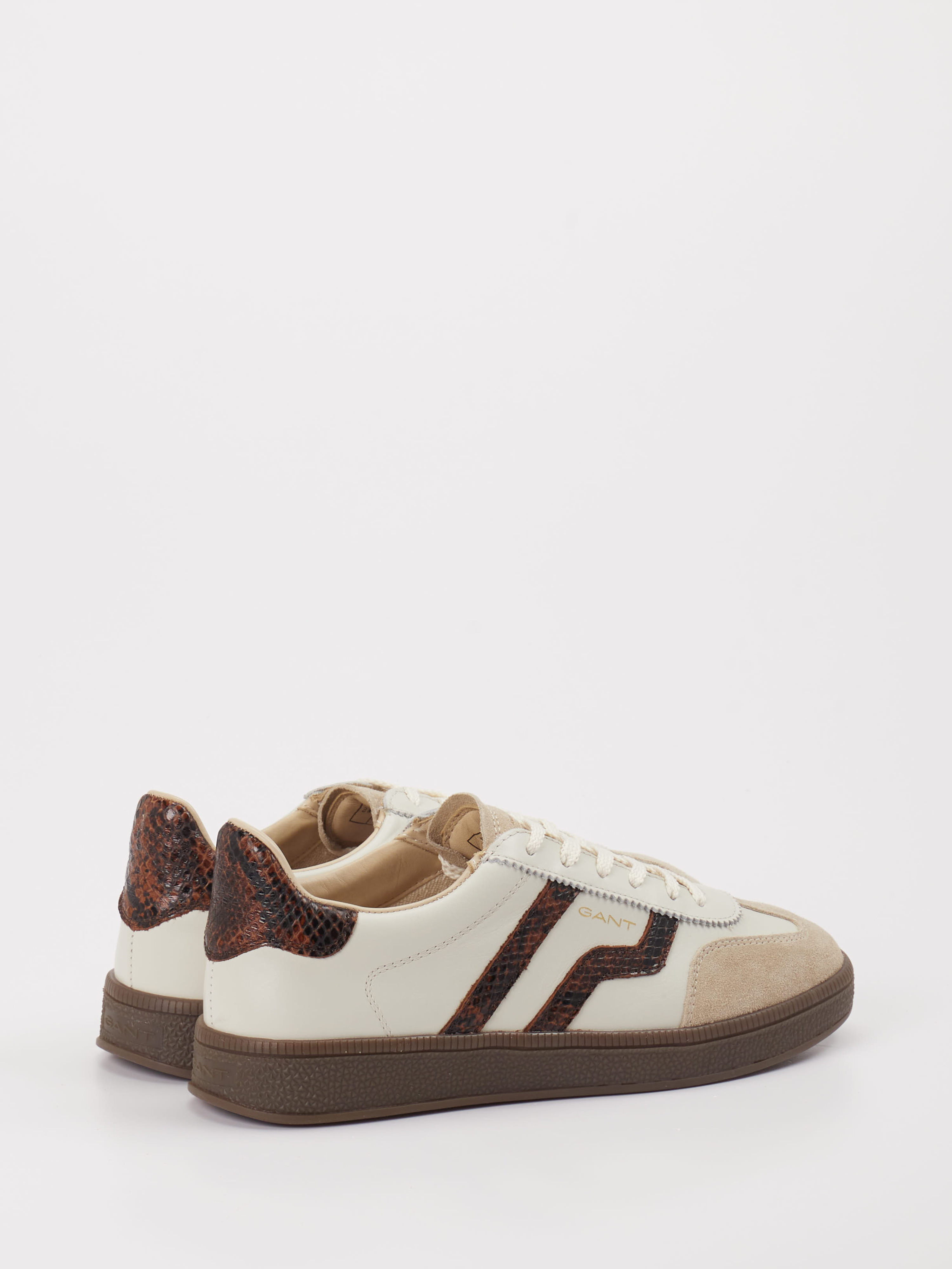 Sneaker weiß 1663742000203