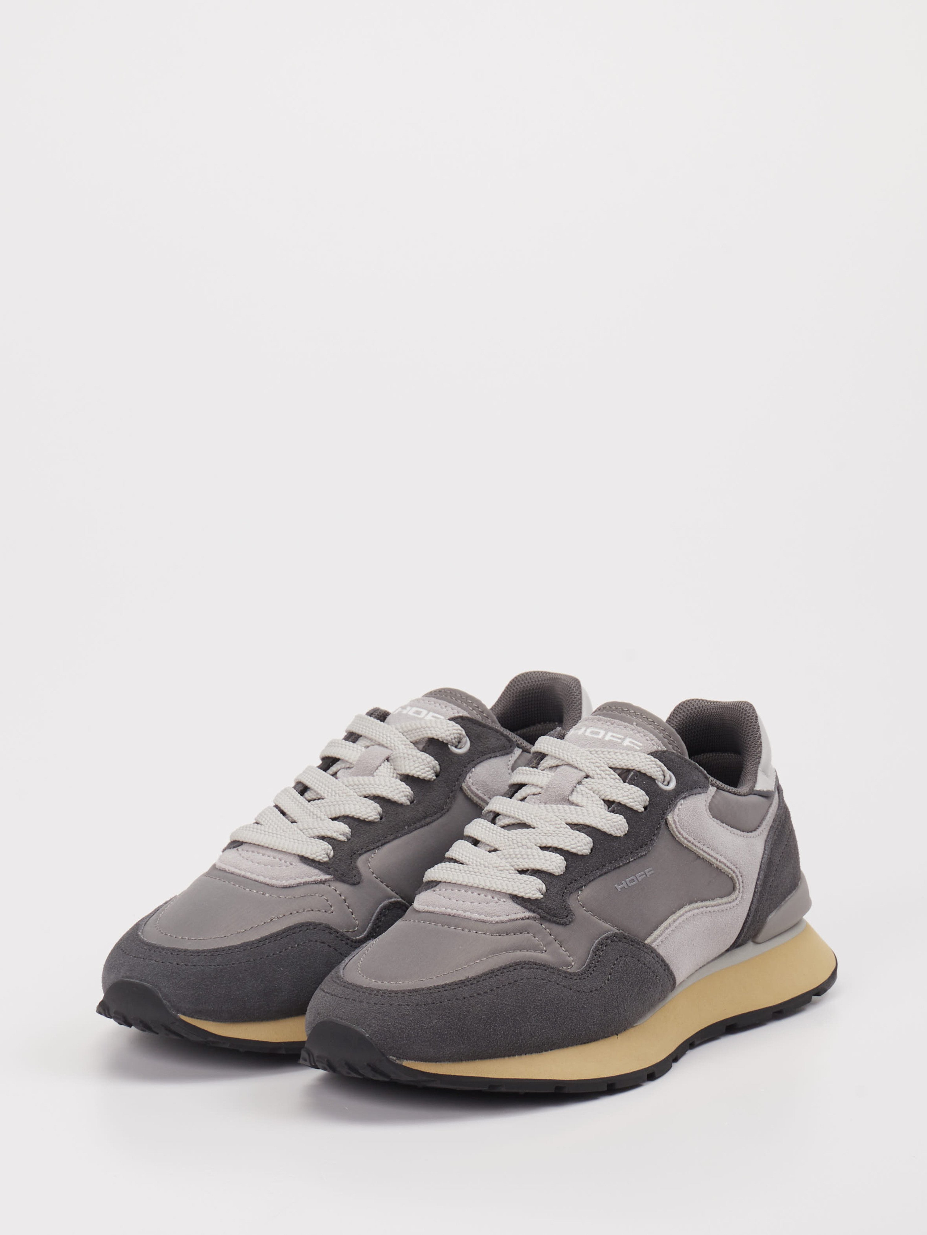 Sneaker grau 1663459006602