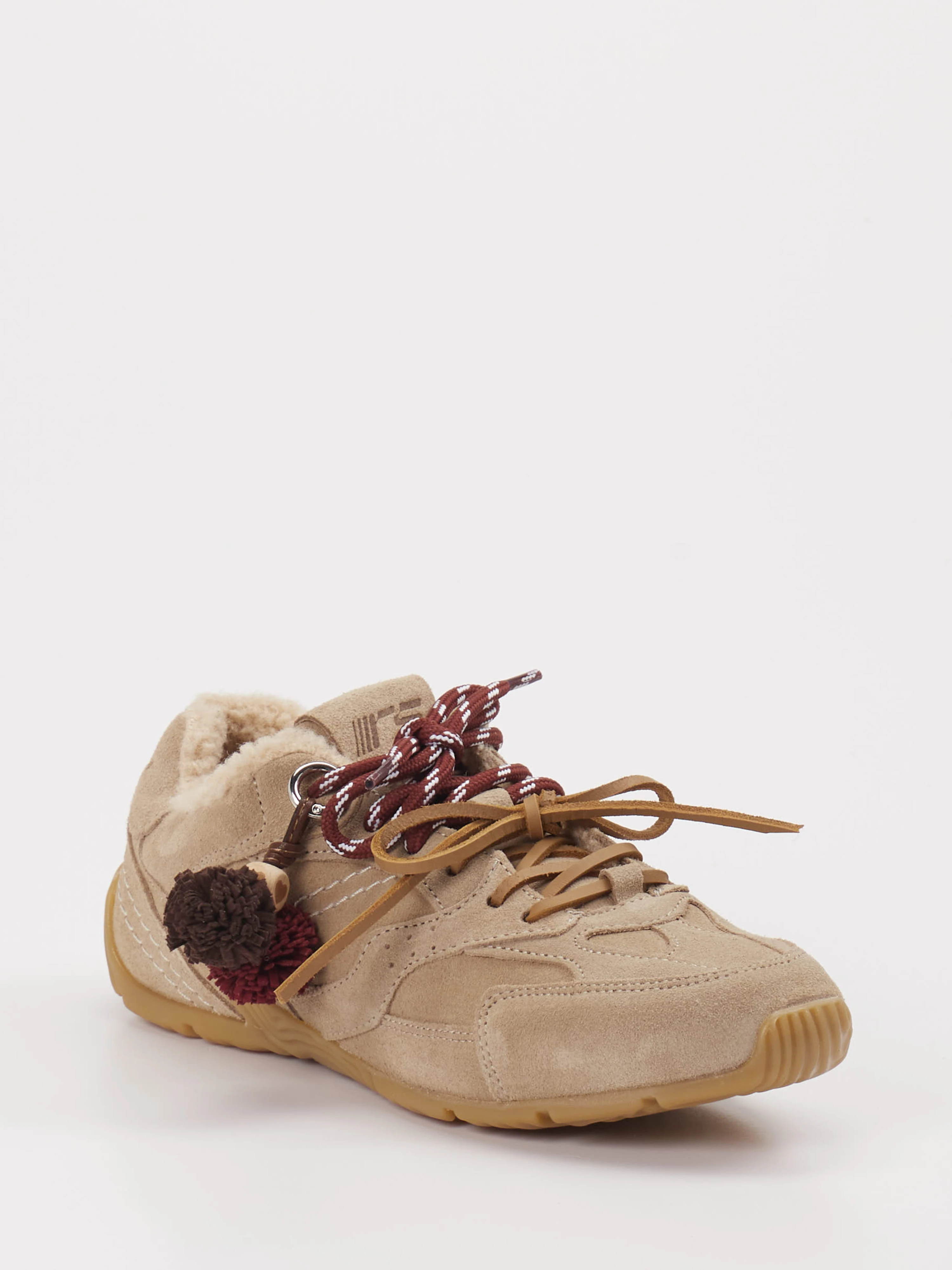 Sneaker warm