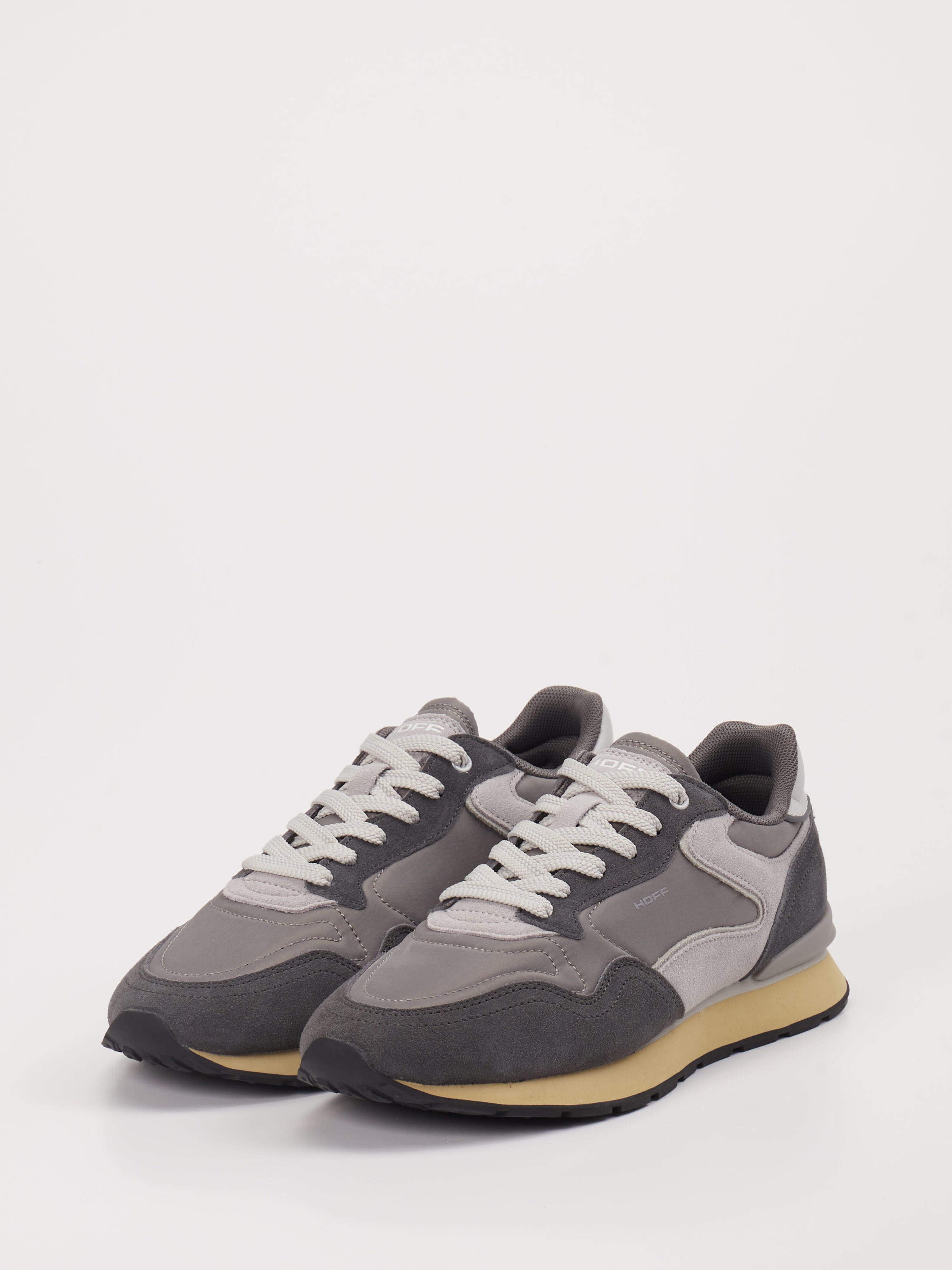 Sneaker grau 4661459032002