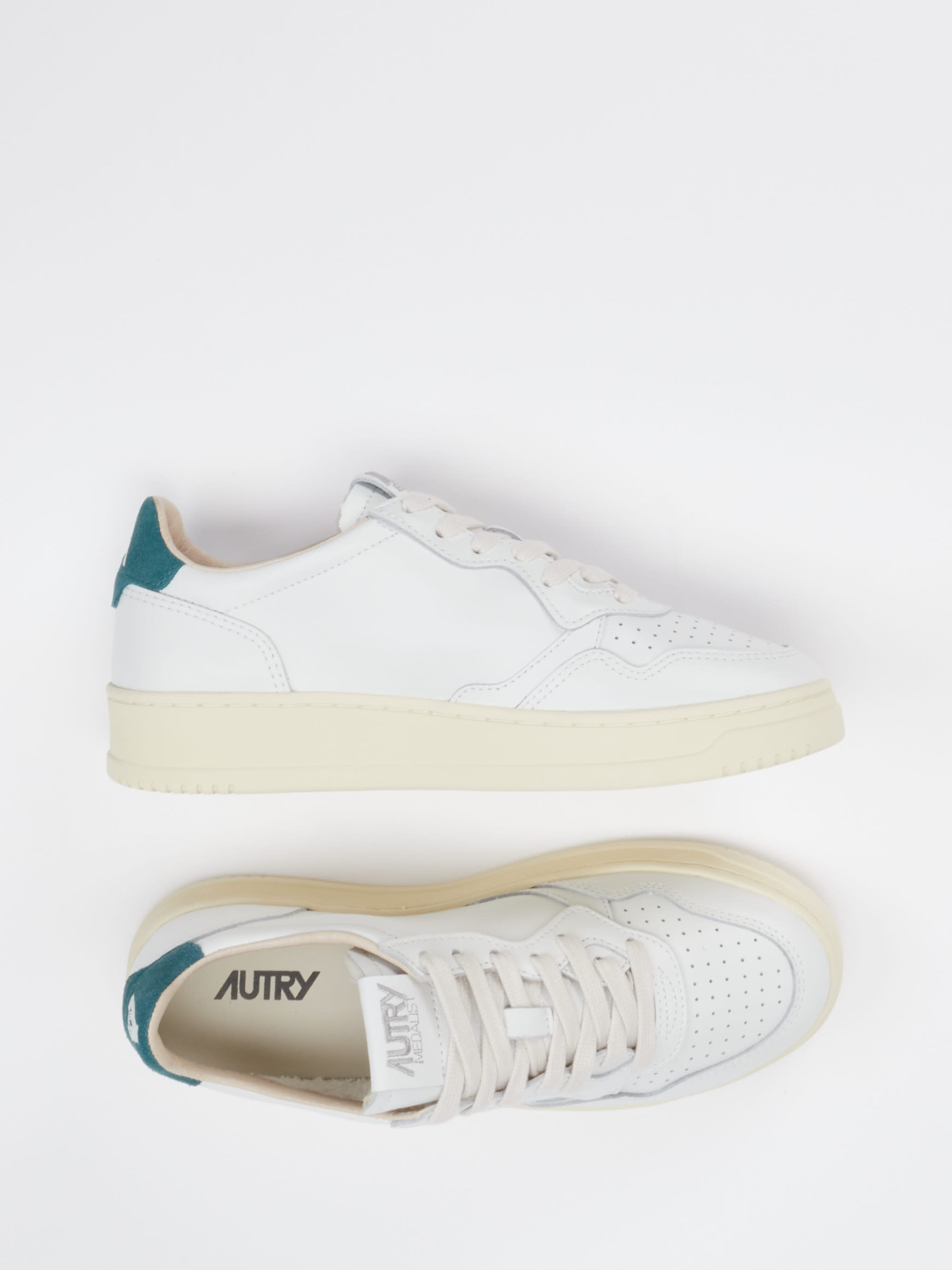 Sneaker Medalist weiß 1663796003104