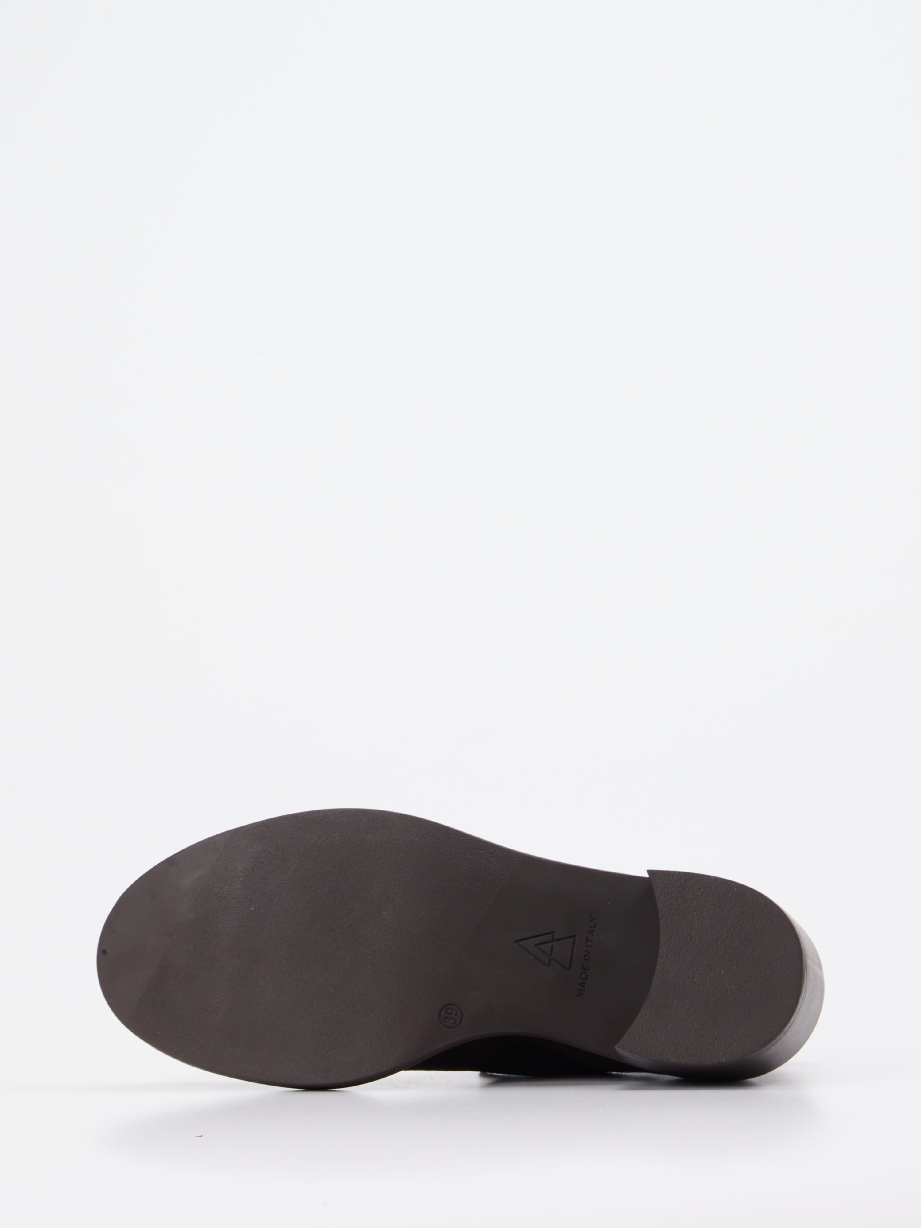 Schnürschuh braun 1565209000405