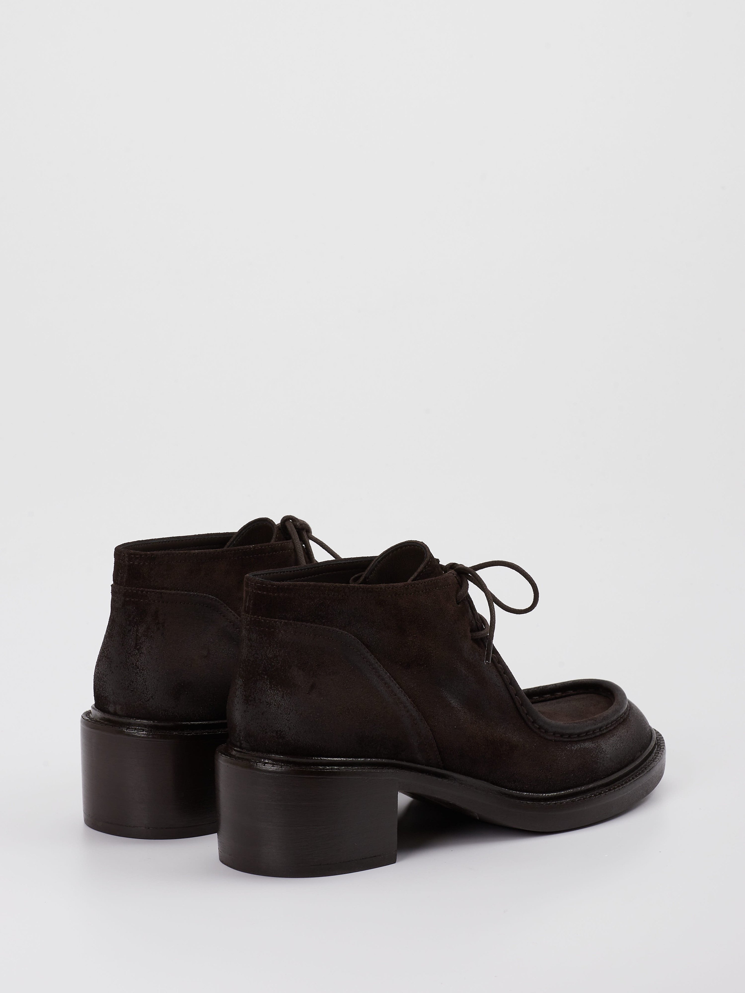 Schnürschuh braun 1565209000403