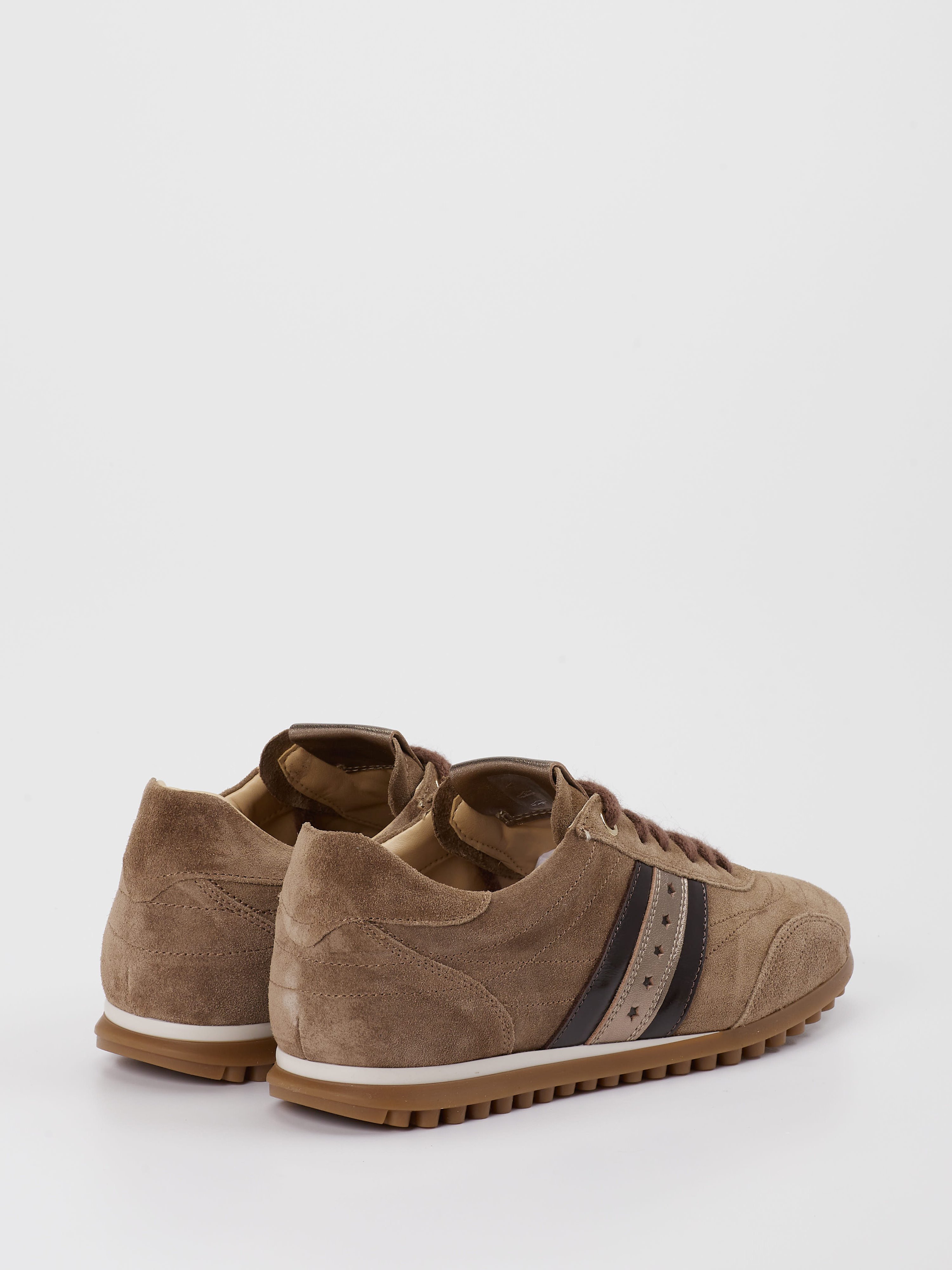Sneaker braun 1661228000503