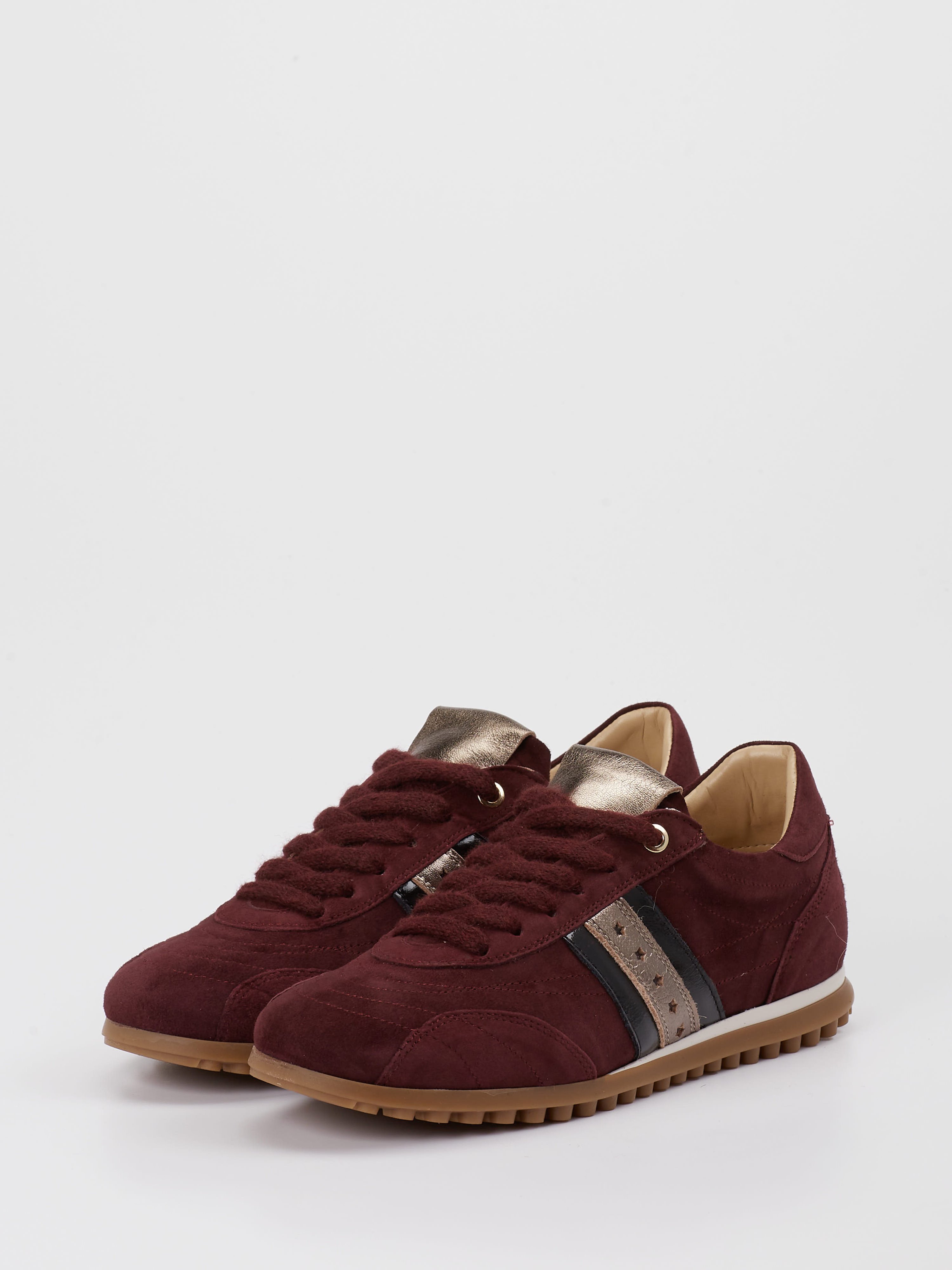 Sneaker rot 1661508000102
