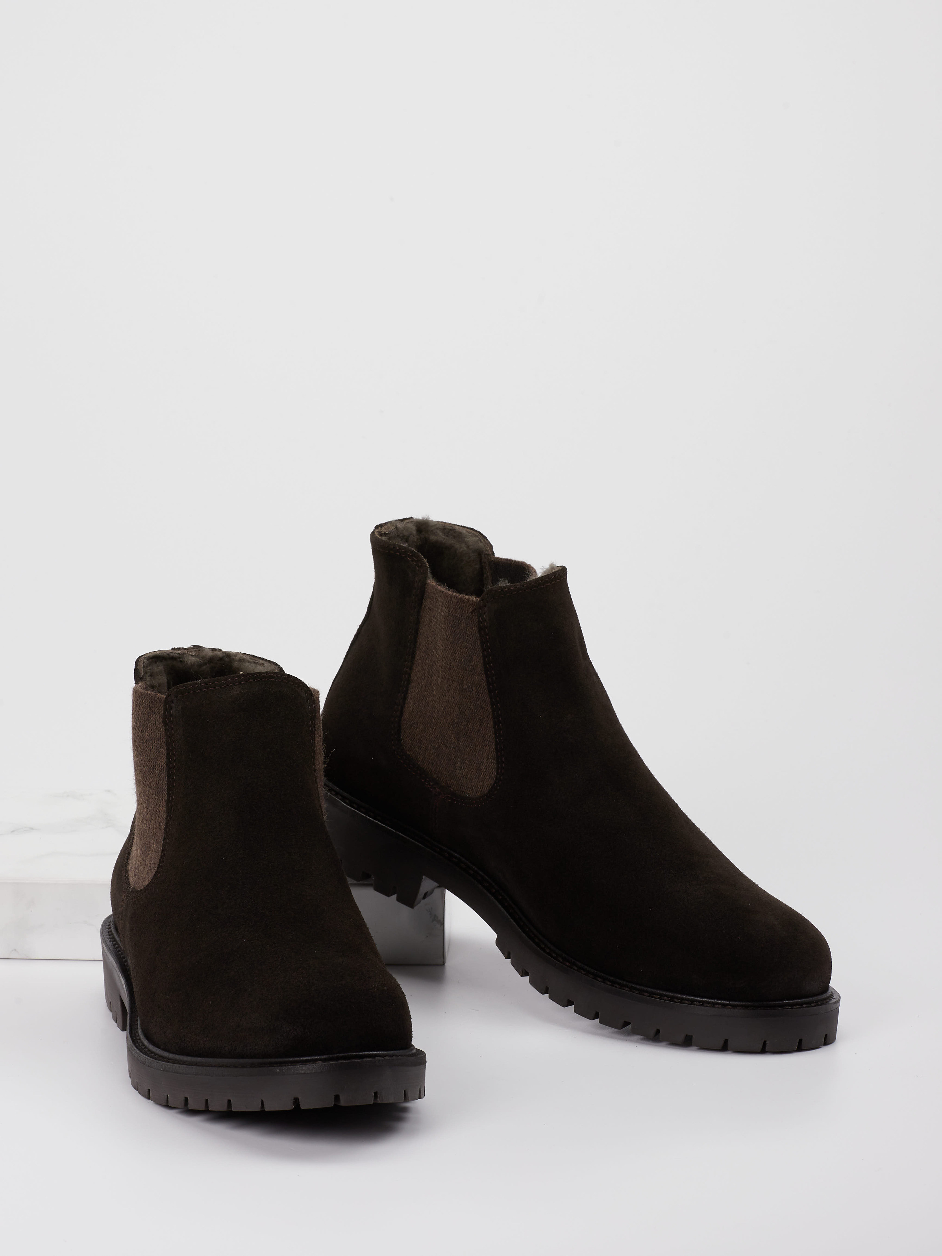 Boot braun 4811209003704
