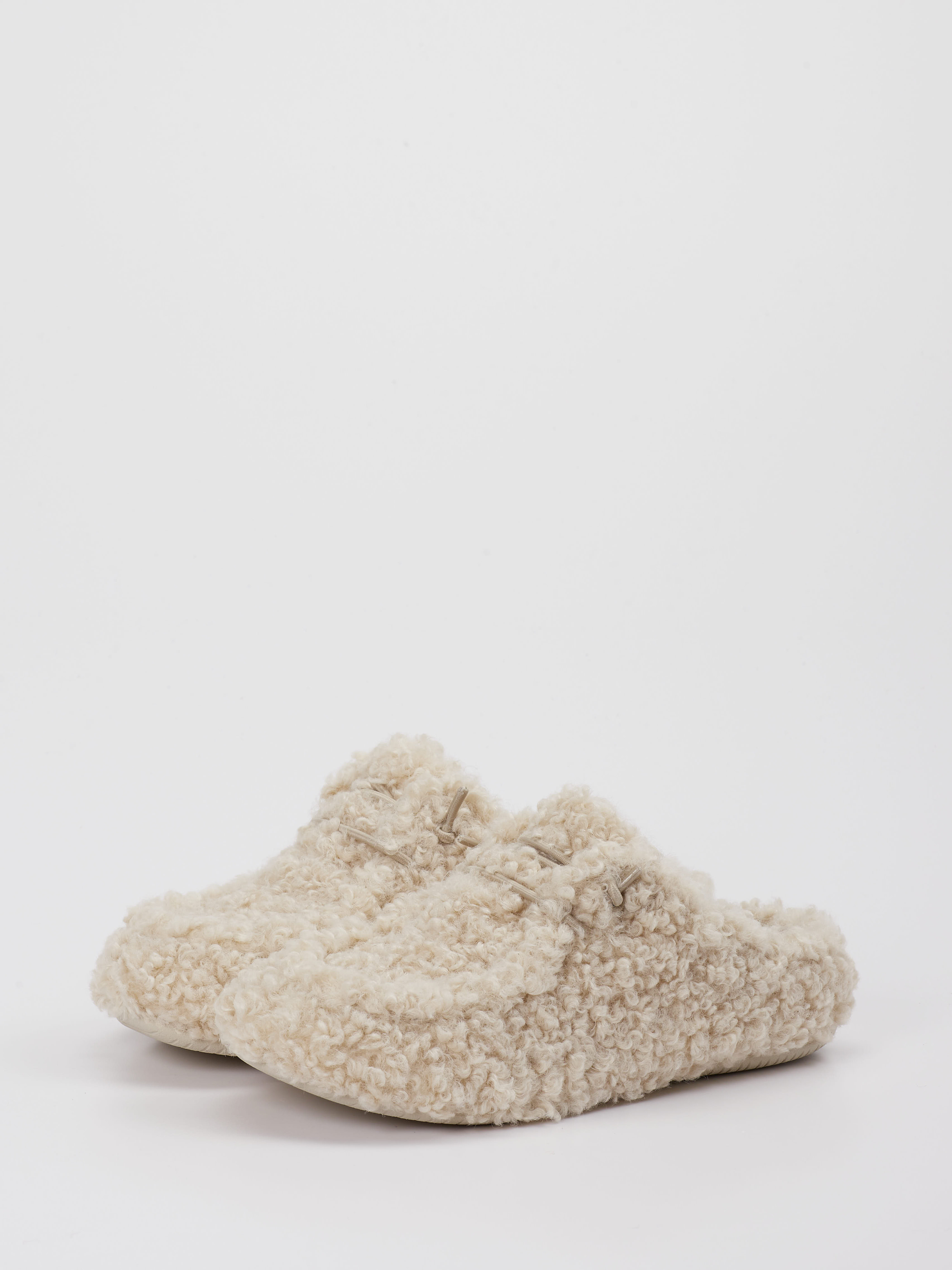 Hausschuh beige 7163359001802