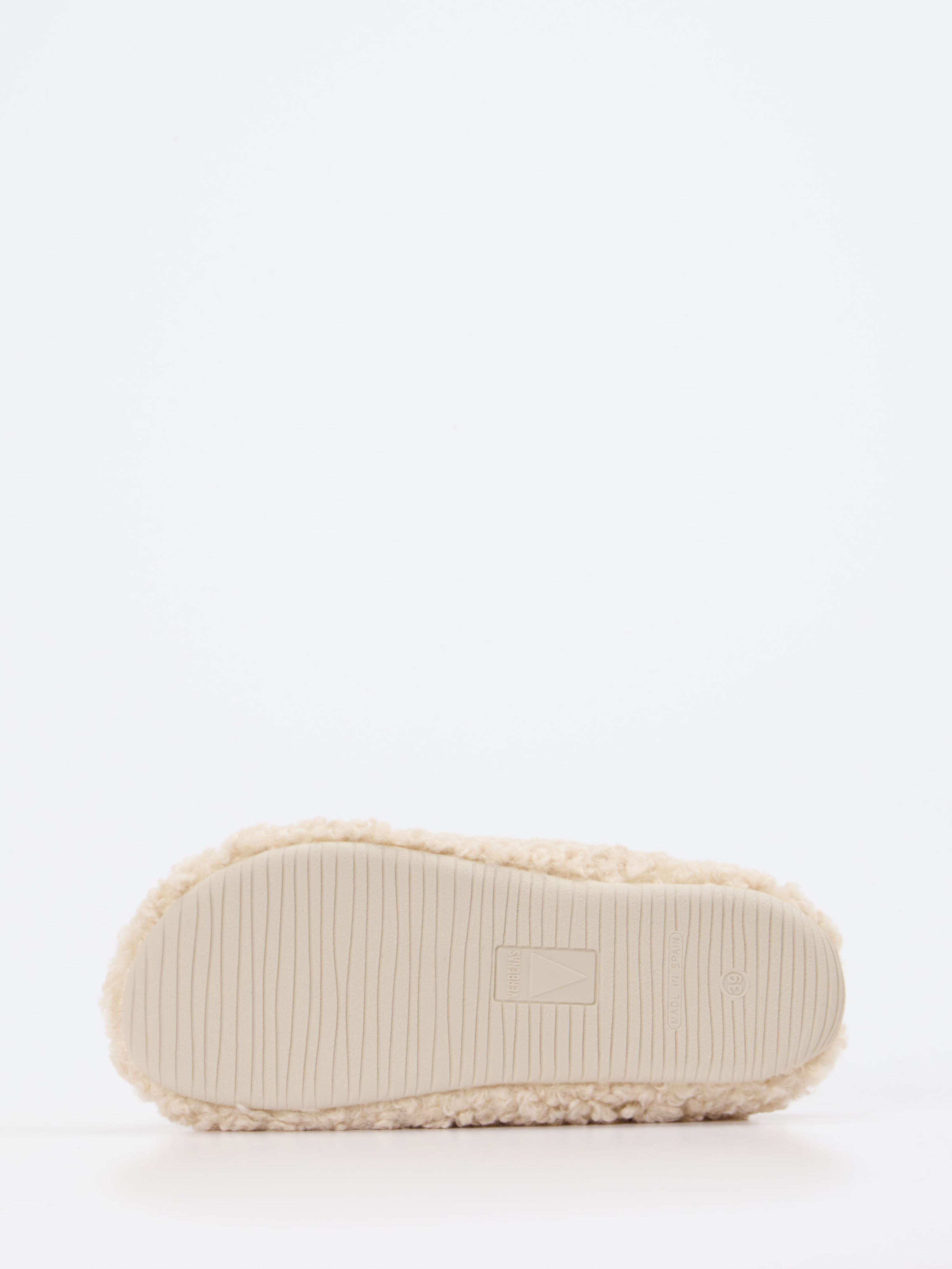 Hausschuh beige 7163359001805