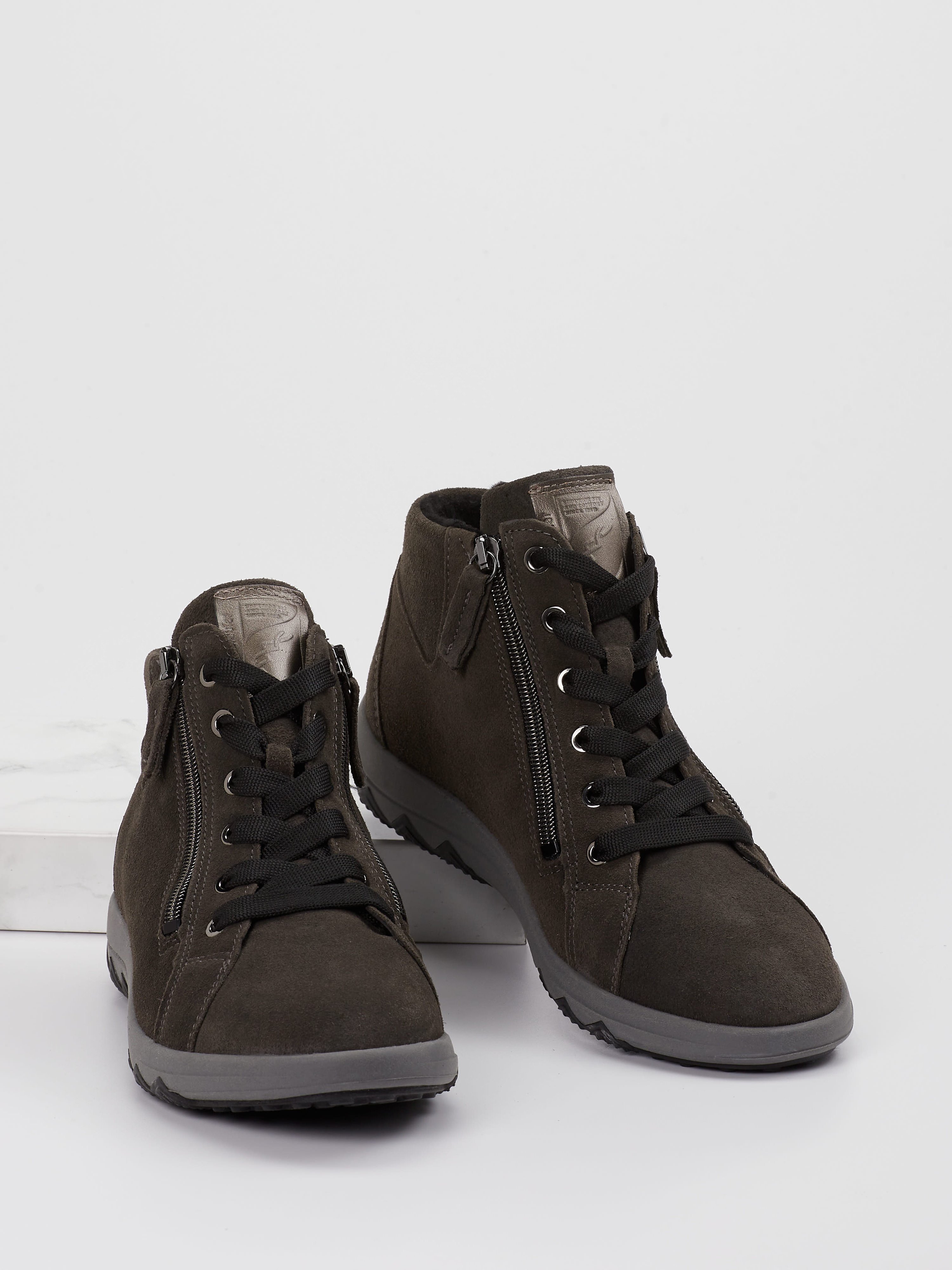 Stiefelette grau 2851409002104