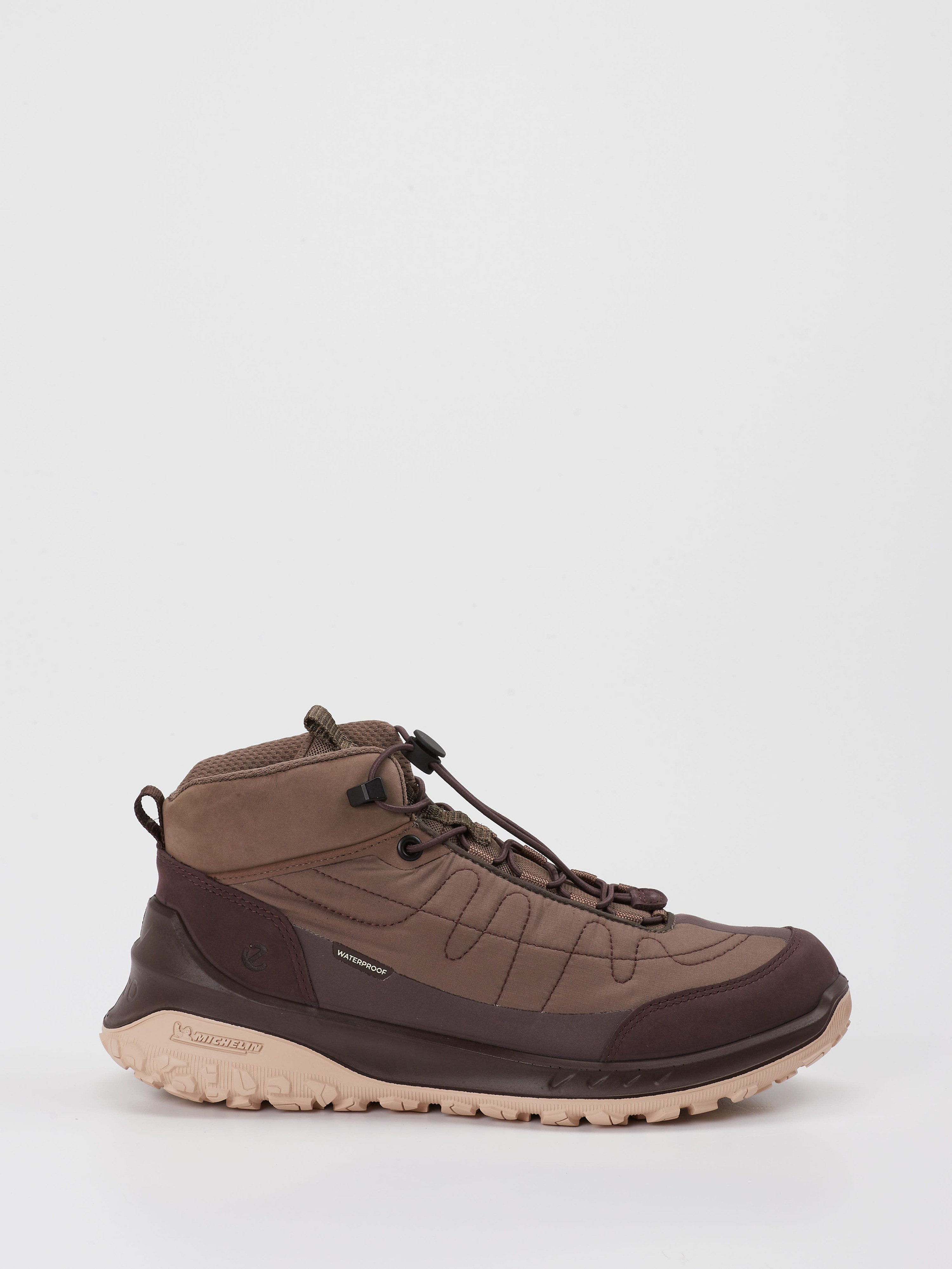 Sneaker High braun 1673225000101